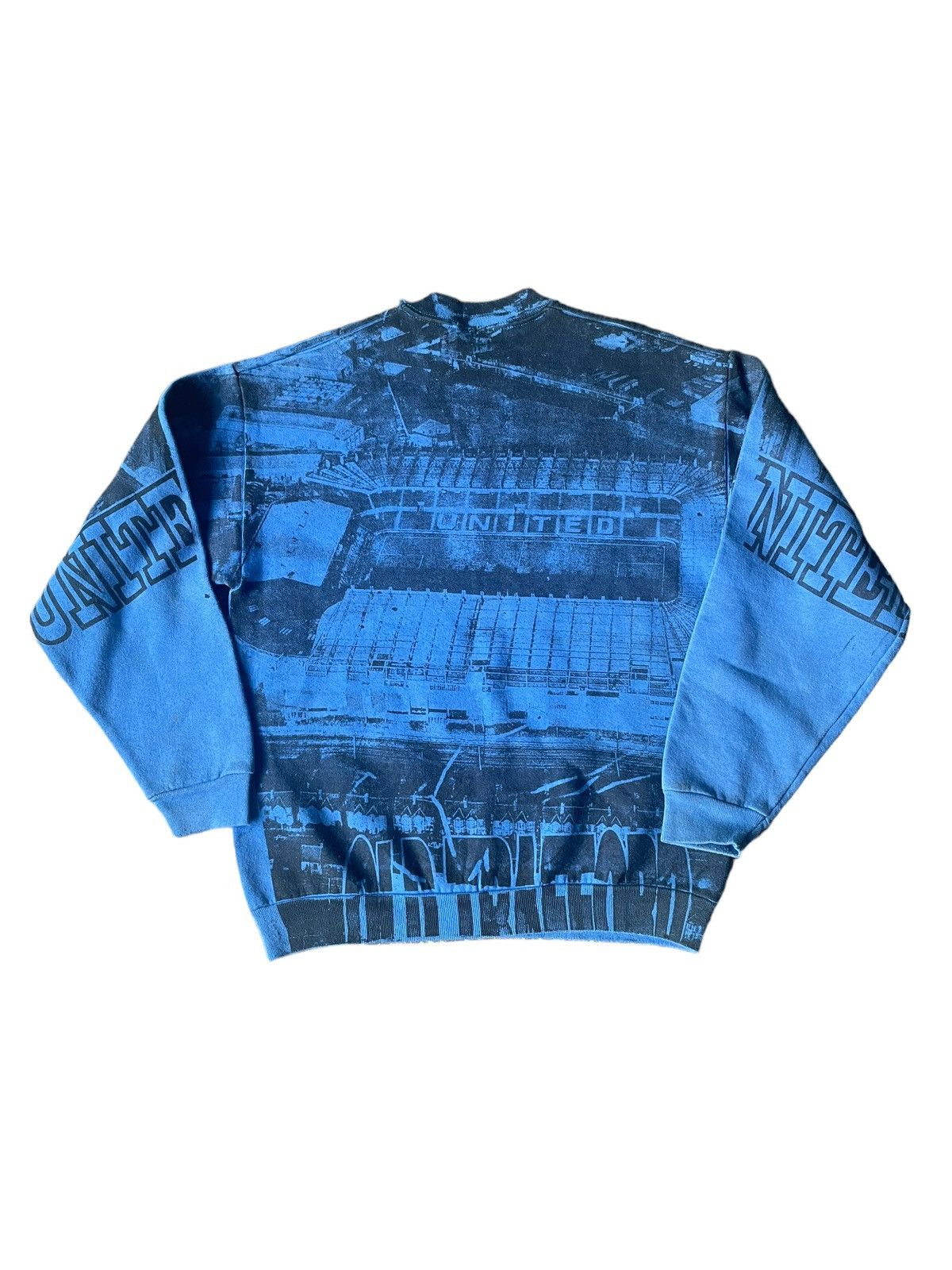 Vintage Vintage AOP Manchester United Crewneck Size US S / EU 44-46 / 1 - 6 Thumbnail