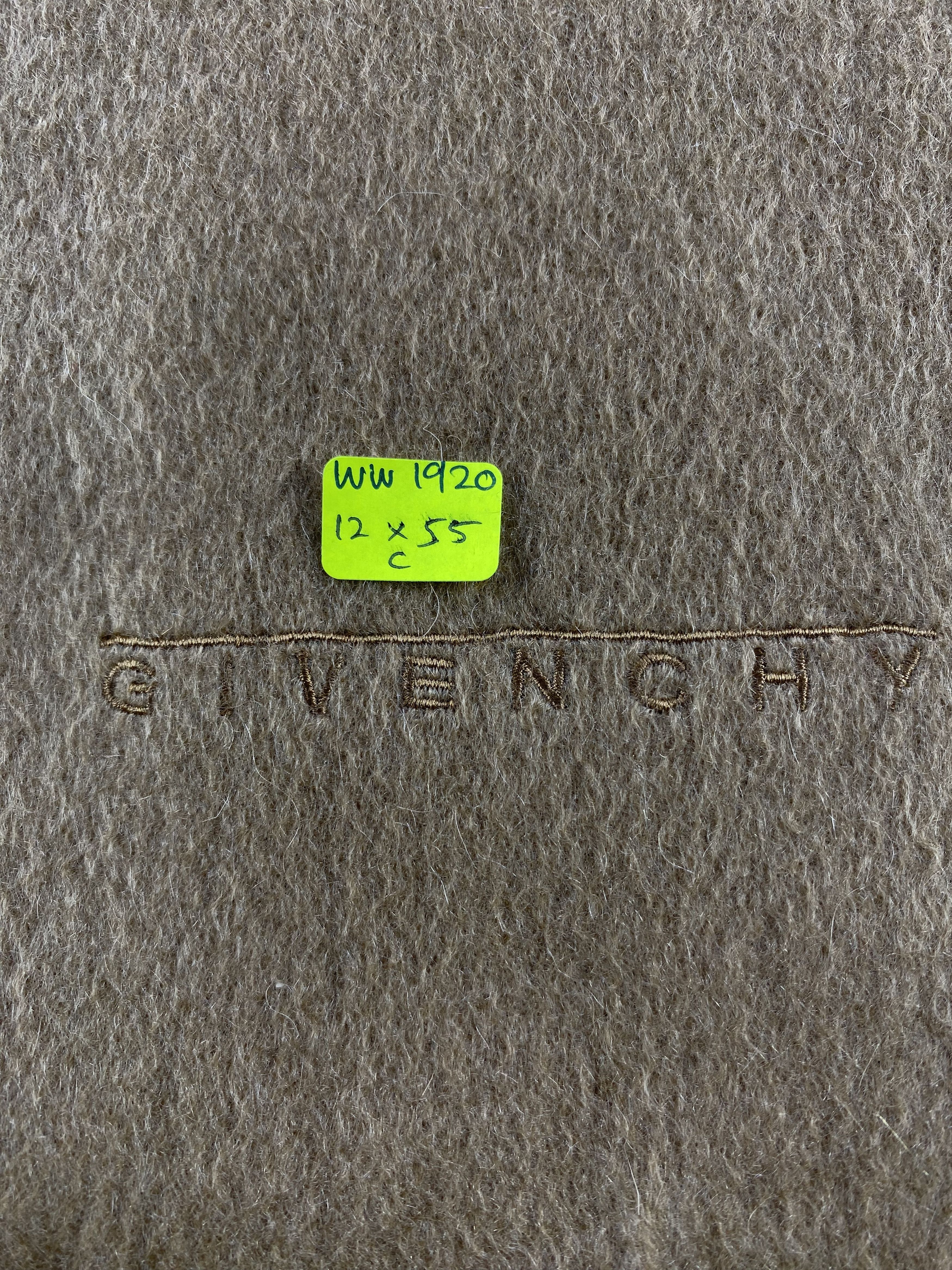Vintage Givenchy Scarf / Muffler / Neckwear - WW1920 Size ONE SIZE - 6 Thumbnail