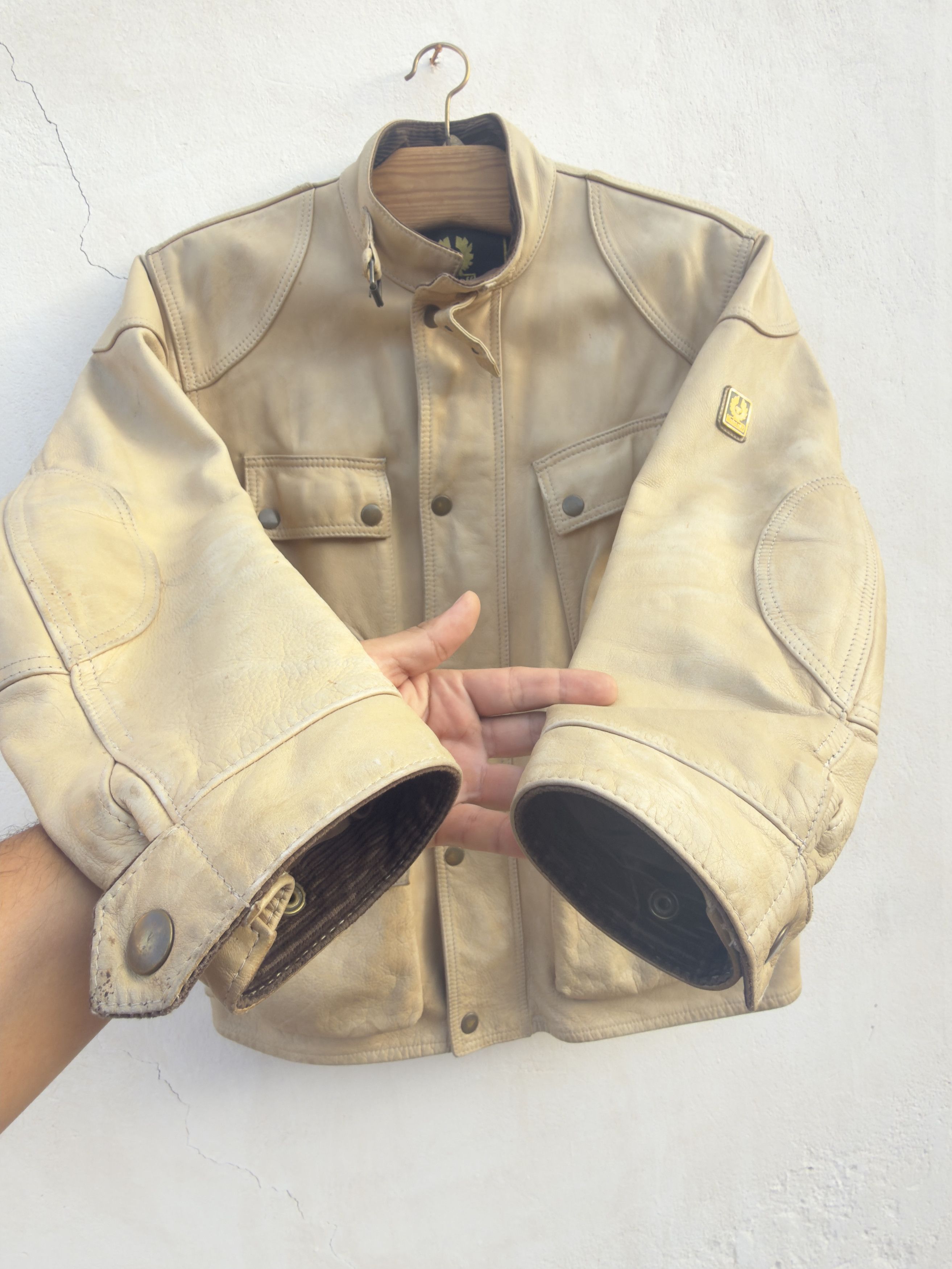 Belstaff 🚦Belstaff panther leather biker jacket size L 52it Size US L / EU 52-54 / 3 - 5 Thumbnail