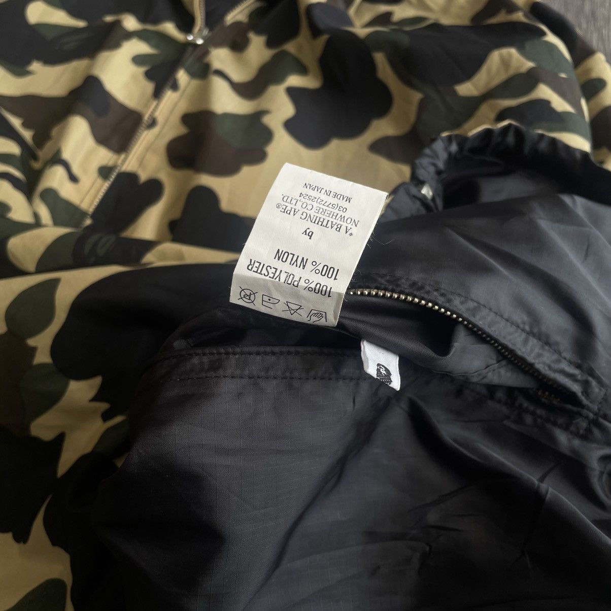 Bape A Bhating Ape Cycles Reversible 90's Size US L / EU 52-54 / 3 - 7 Thumbnail