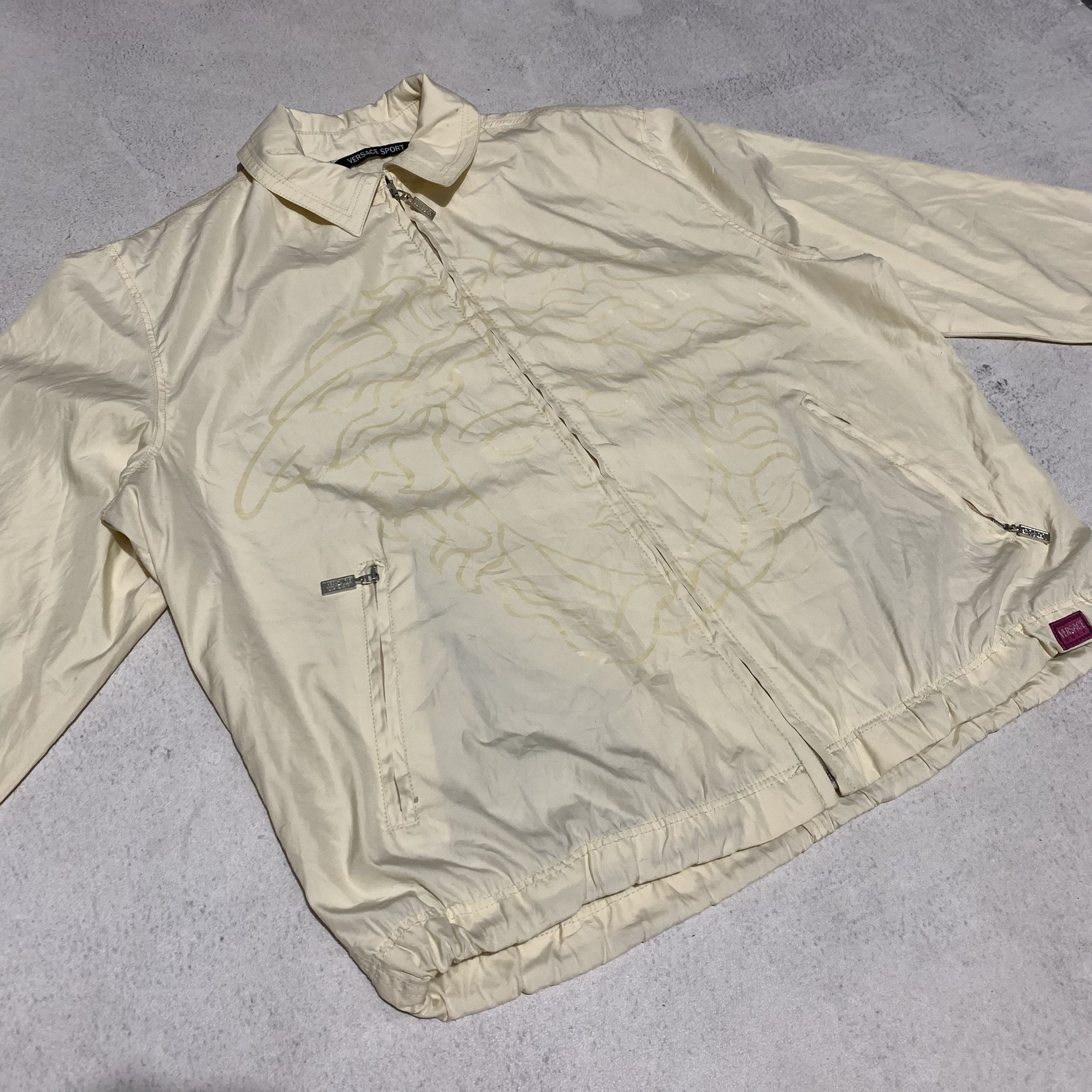 Versace 90s Versace Sport Windbreaker Jacket Size US S / EU 44-46 / 1 - 2 Thumbnail