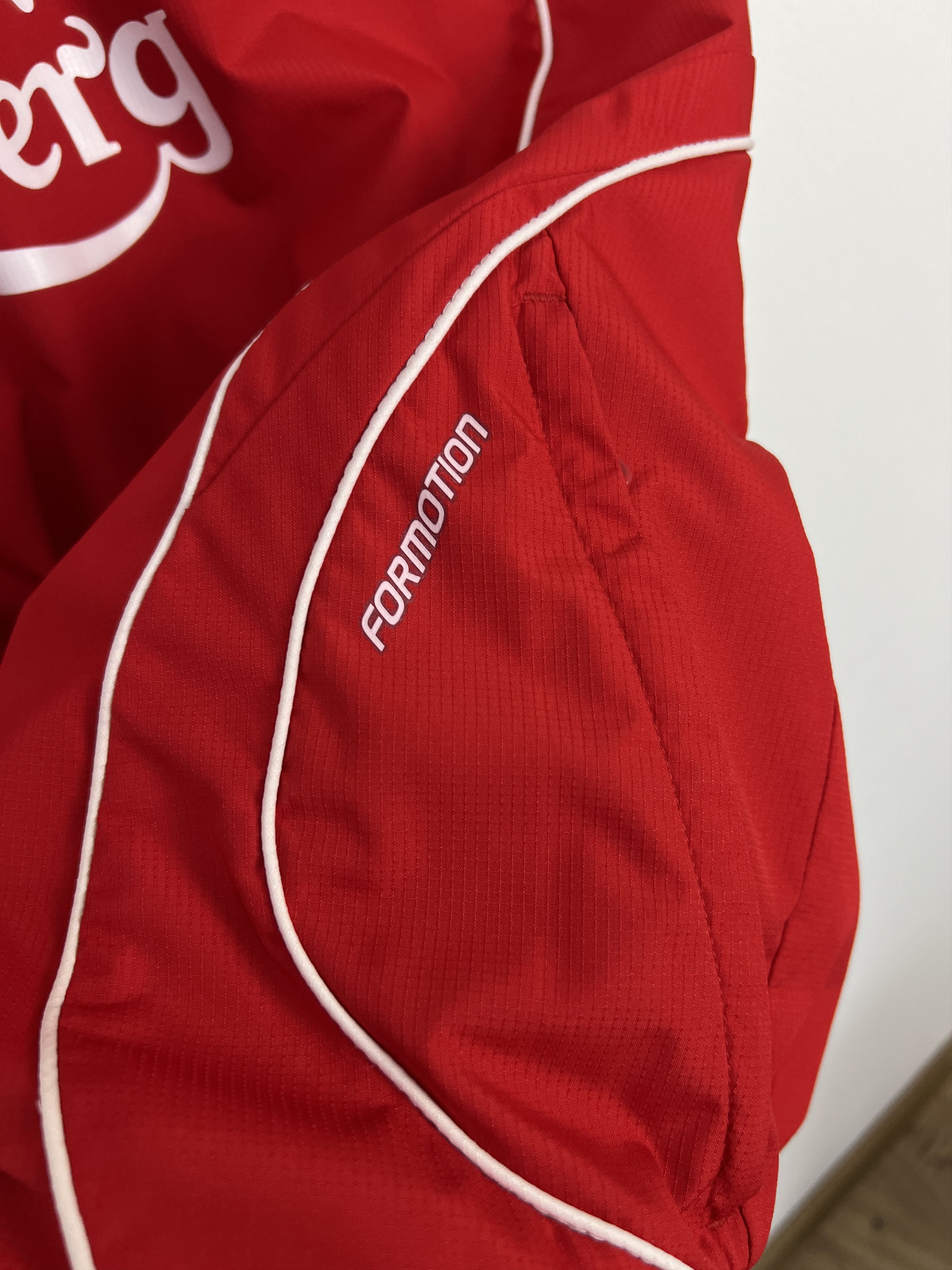 Adidas Vintage Adidas Liverpool Football Train Jacket Formotion Size US L / EU 52-54 / 3 - 5 Thumbnail
