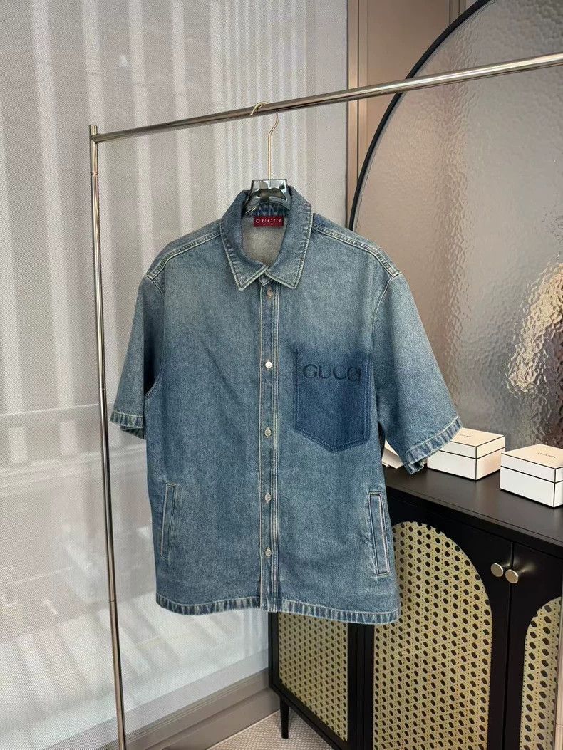 Gucci Gucci Chest logo denim short sleeves Size US L / EU 52-54 / 3 - 1 Thumbnail