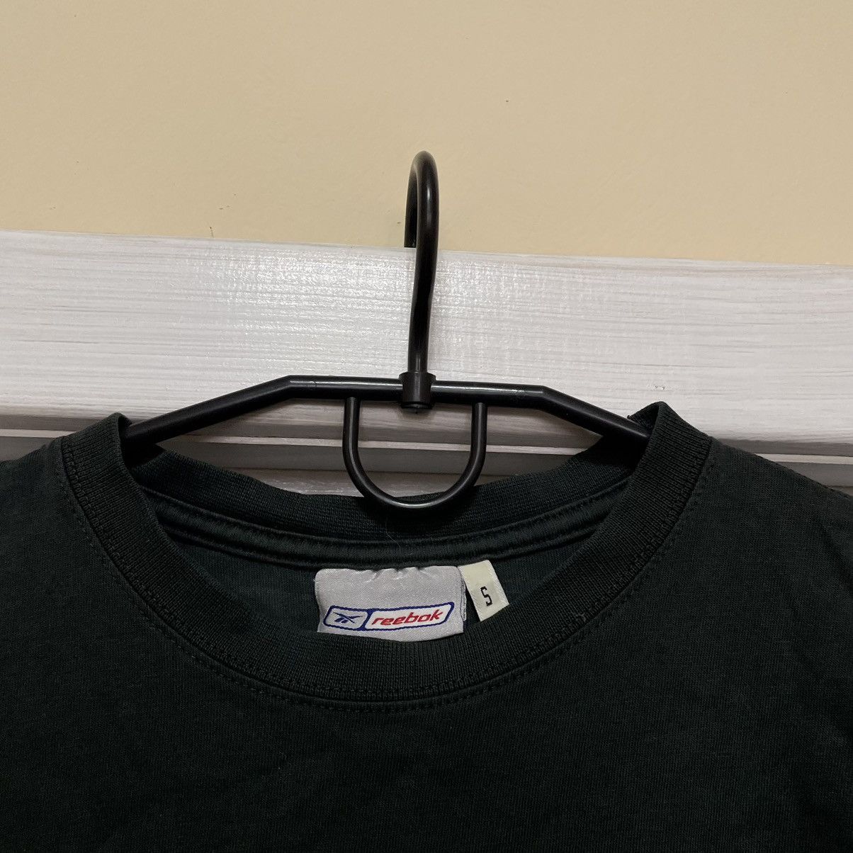 Band Tees × Rap Tees × Reebok 2002 Shakira Tour Shirt Vintage Reebok Vintage Band Tees Size US S / EU 44-46 / 1 - 4 Thumbnail