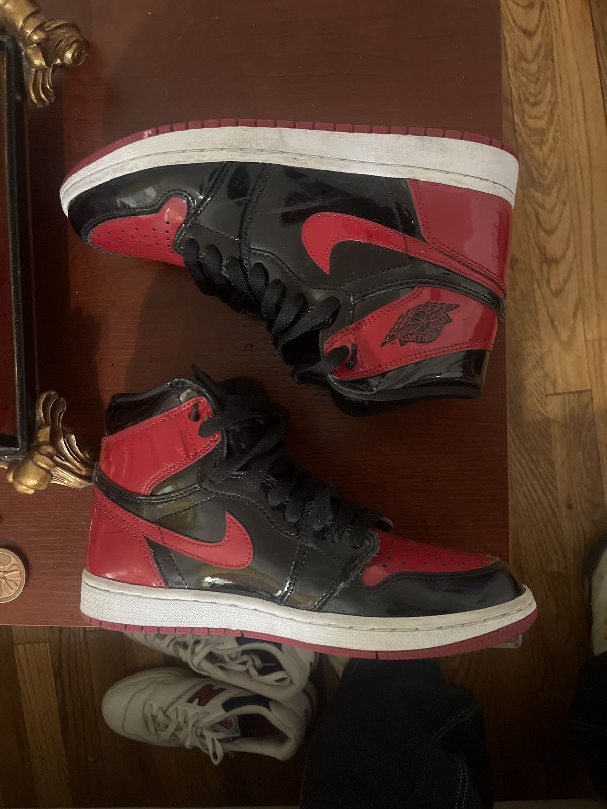 Jordan Brand Air Jordan 1 Retro High OG ‘Patent Bred’ Size US 7 / EU 40 - 9 Thumbnail