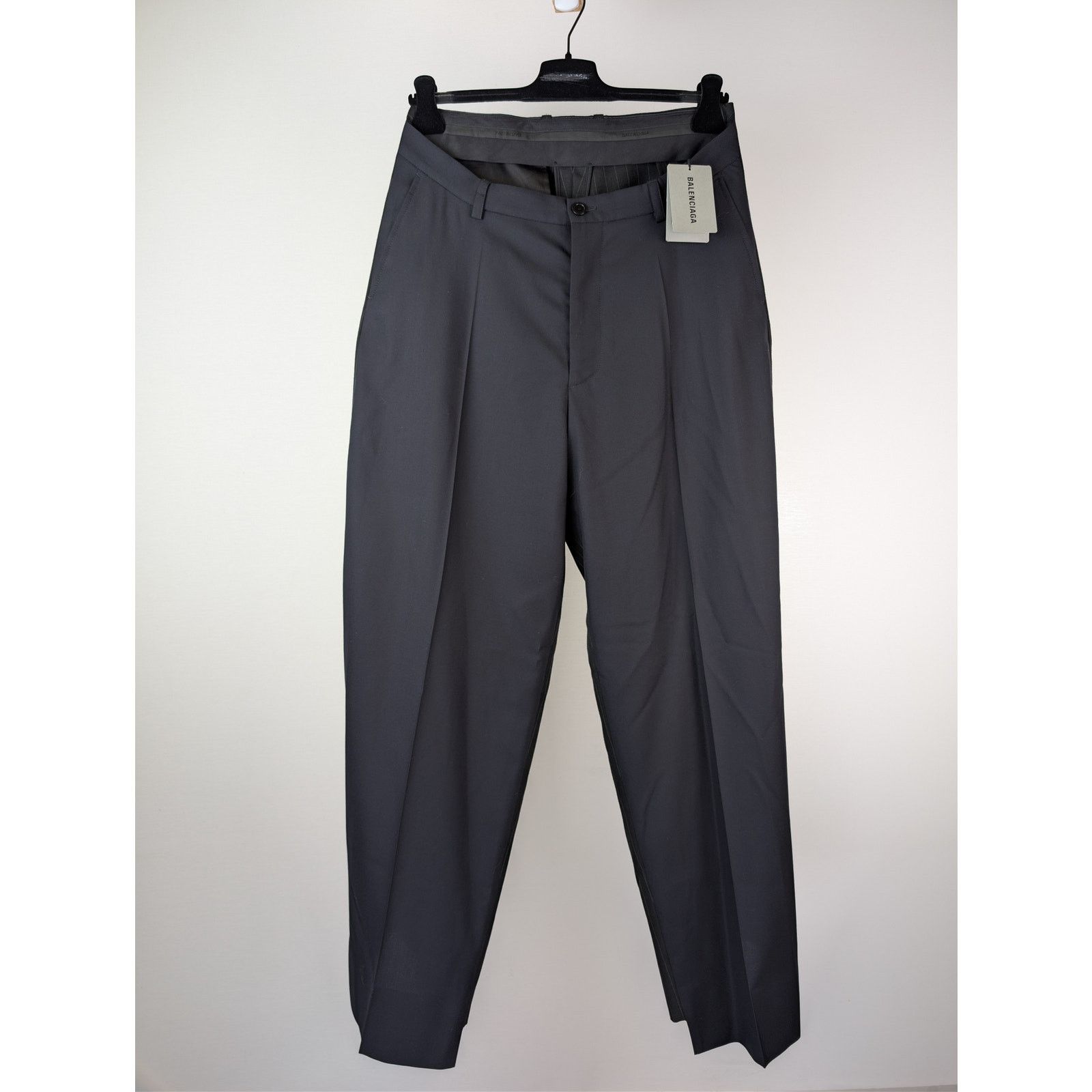 Balenciaga o1rshd1 Fluid Barathea Patched Skater Pants in Dark Navy Size US 32 / EU 48 - 1 Thumbnail