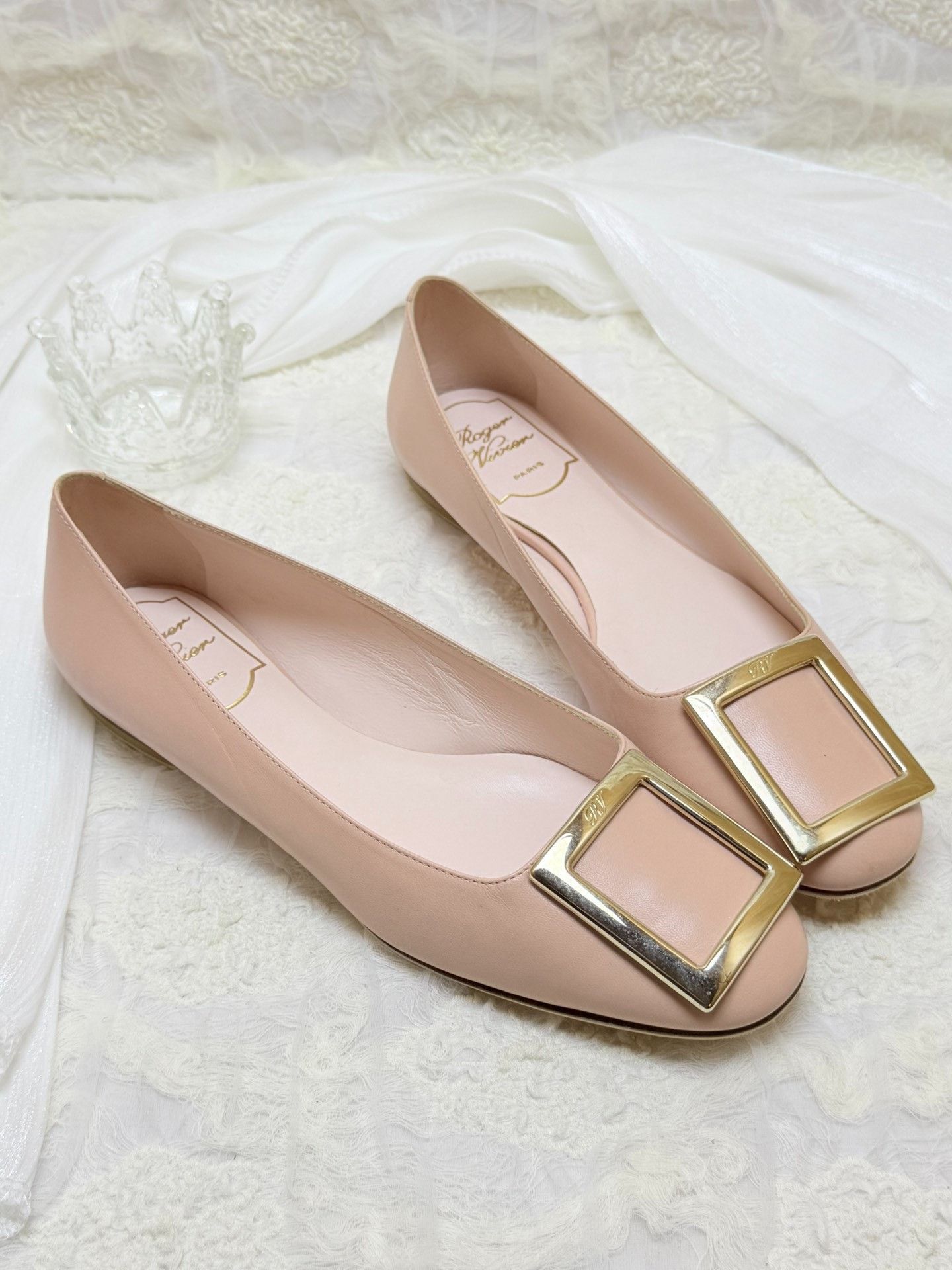 Roger Vivier Roger Vivier Retro Pink Lowtop Sneakers us_5-5 Women Size US 5.5 / IT 35.5 - 1 Thumbnail