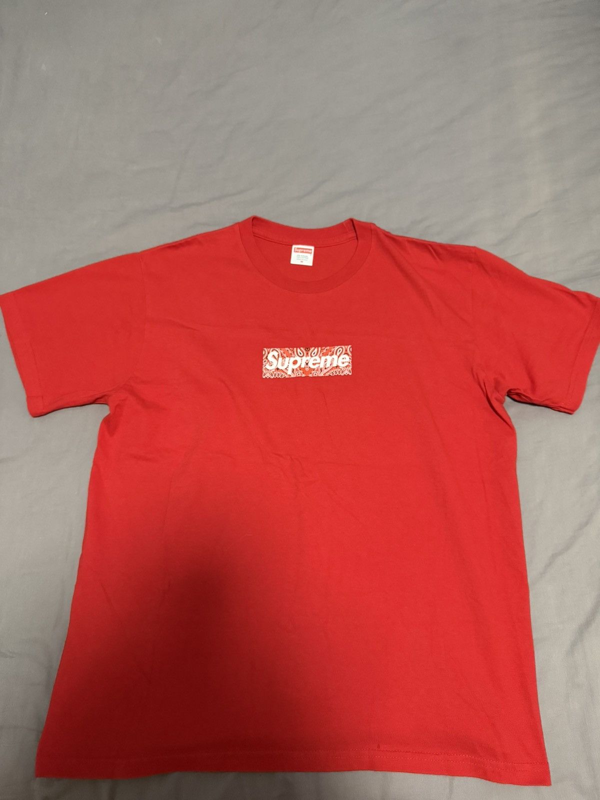 Supreme Supreme red paisley bandana box logo Tee T-shirt Size US M / EU 48-50 / 2 - 1 Thumbnail