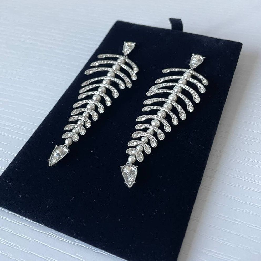 Swarovski Swarovski Polar Bestiary Chandelier Earrings Size ONE SIZE - 9 Thumbnail