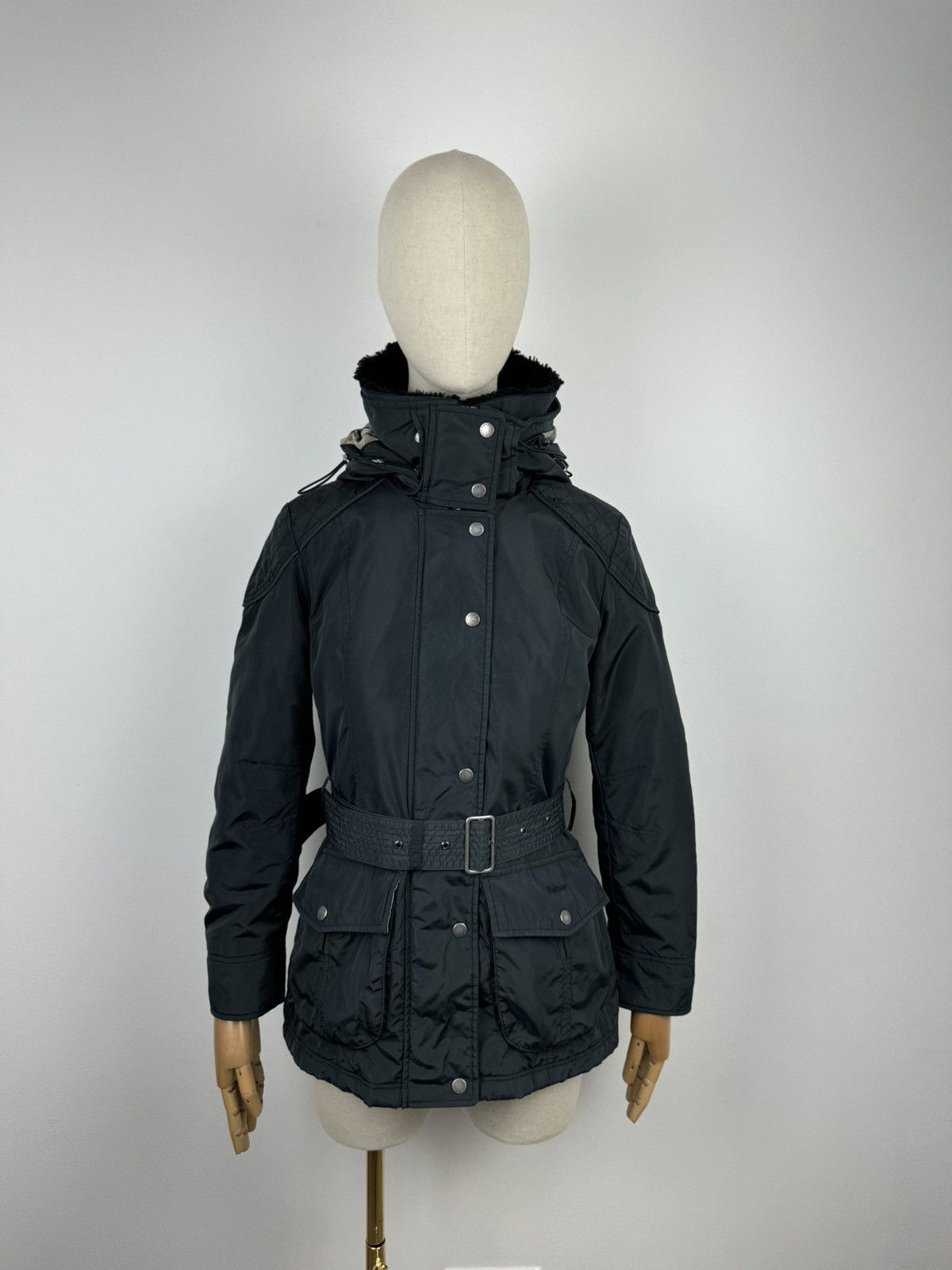 Barbour Women’s Barbour Outlaw Jacket size 6 Size M / US 6-8 / IT 42-44 - 2 Thumbnail