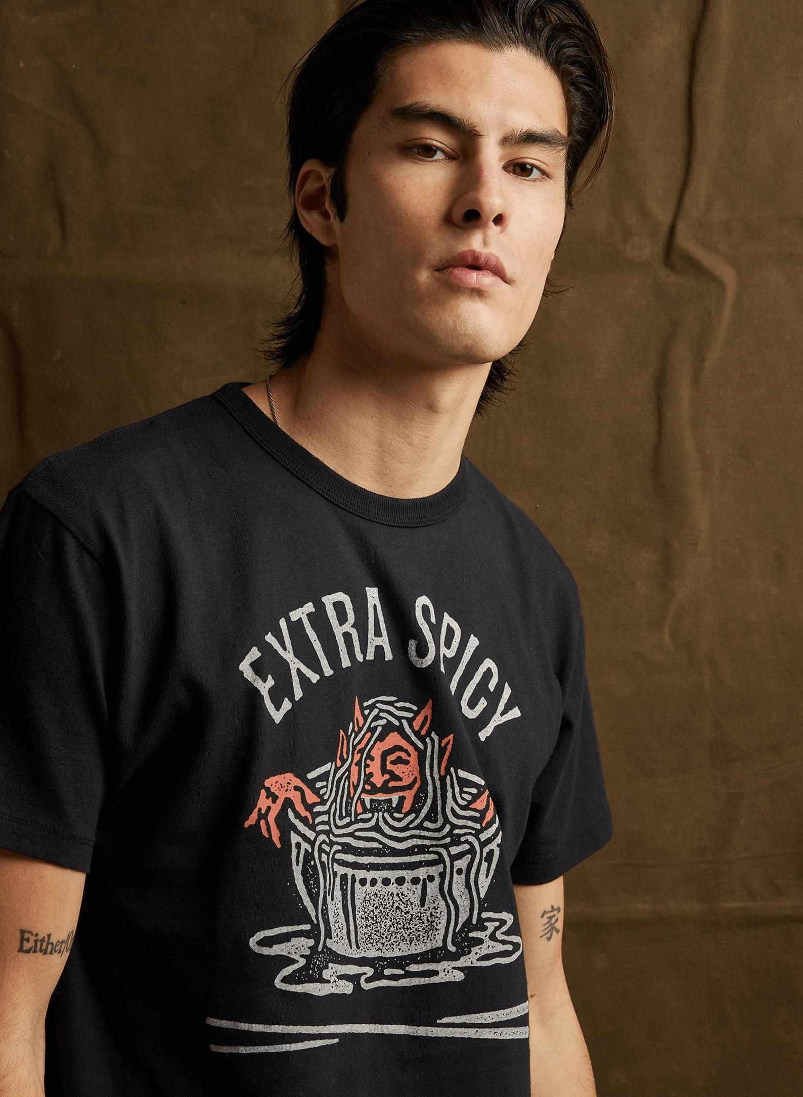 Designer × Vintage Extra Spicy Personality T-Shirt – Funny Graphic Tee Size US M / EU 48-50 / 2 - 3 Thumbnail