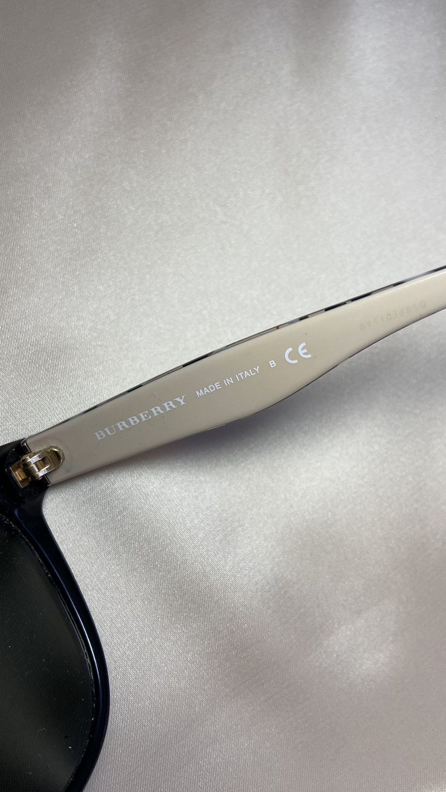 Burberry Burberry Sunglasses Size ONE SIZE - 8 Thumbnail