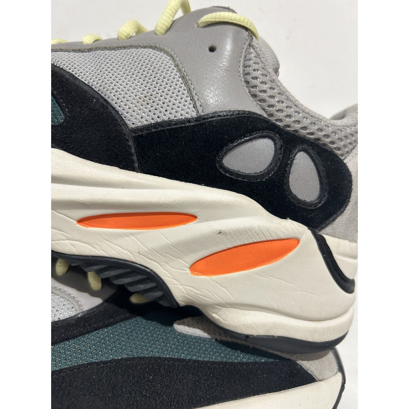 Adidas ADIDAS YEEZY BOOST 700 WAVE RUNNER SIZE 13 PREOWNED Size US 13 / EU 46 - 6 Thumbnail