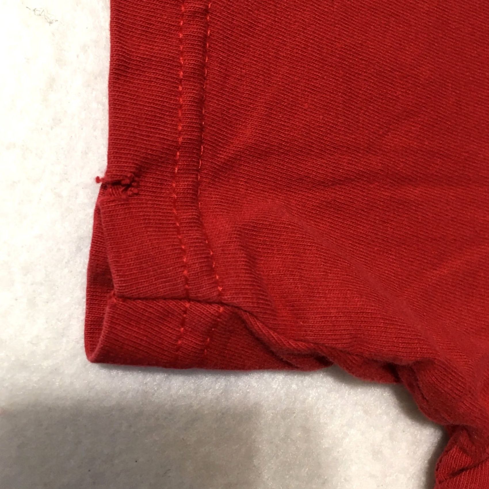 Vintage Classic Gilded Headband Shirt Red Vintage Band Graphic Gold Size US L / EU 52-54 / 3 - 5 Thumbnail