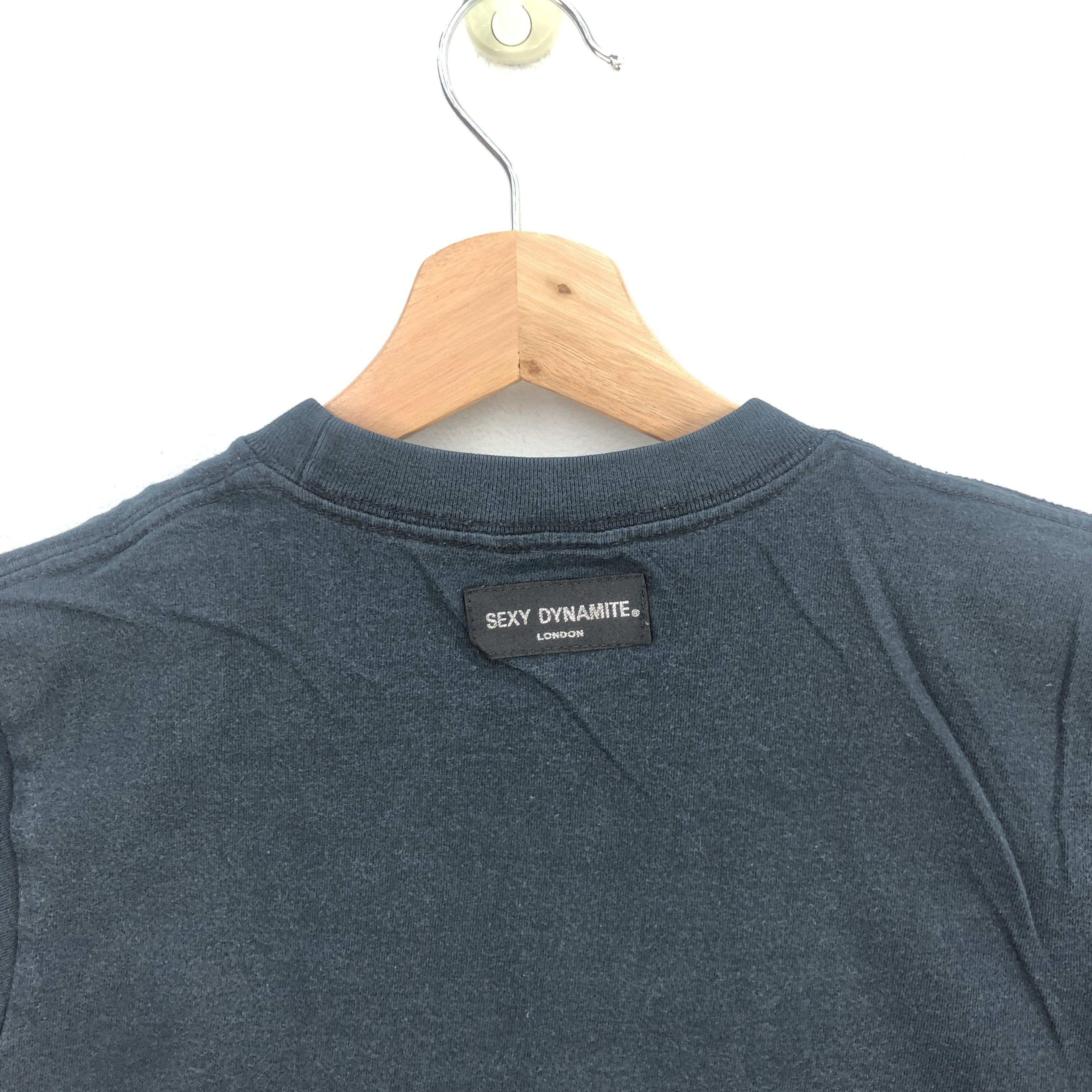Seditionaries × Vintage Vintage Vivienne Westwood T Shirt Sexy Dynamite Tees Size XS / US 0-2 / IT 36-38 - 4 Thumbnail