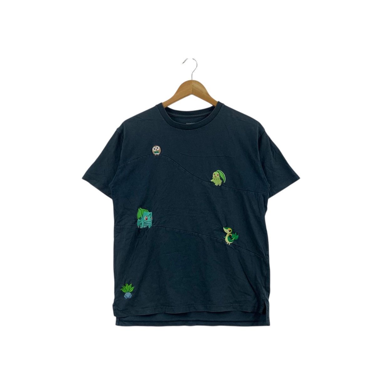Pokemon POKEMON EEVEE x GRANIPH Nintendo Game Tee Shirt Top Pocket Size US S / EU 44-46 / 1 - 1 Thumbnail