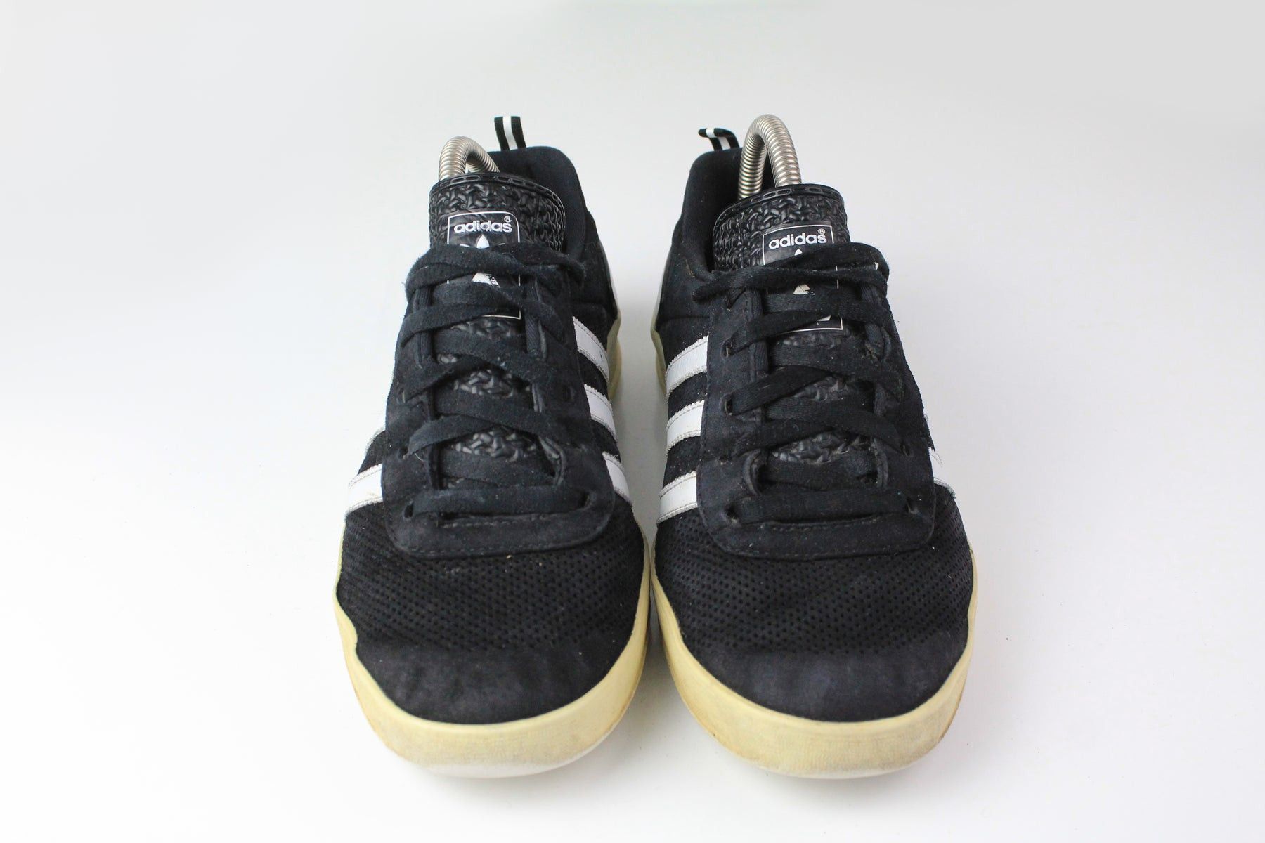 Adidas × Palace Adidas Palace Sneakers US 6 1/2 Size US 6 / EU 39 - 2 Thumbnail