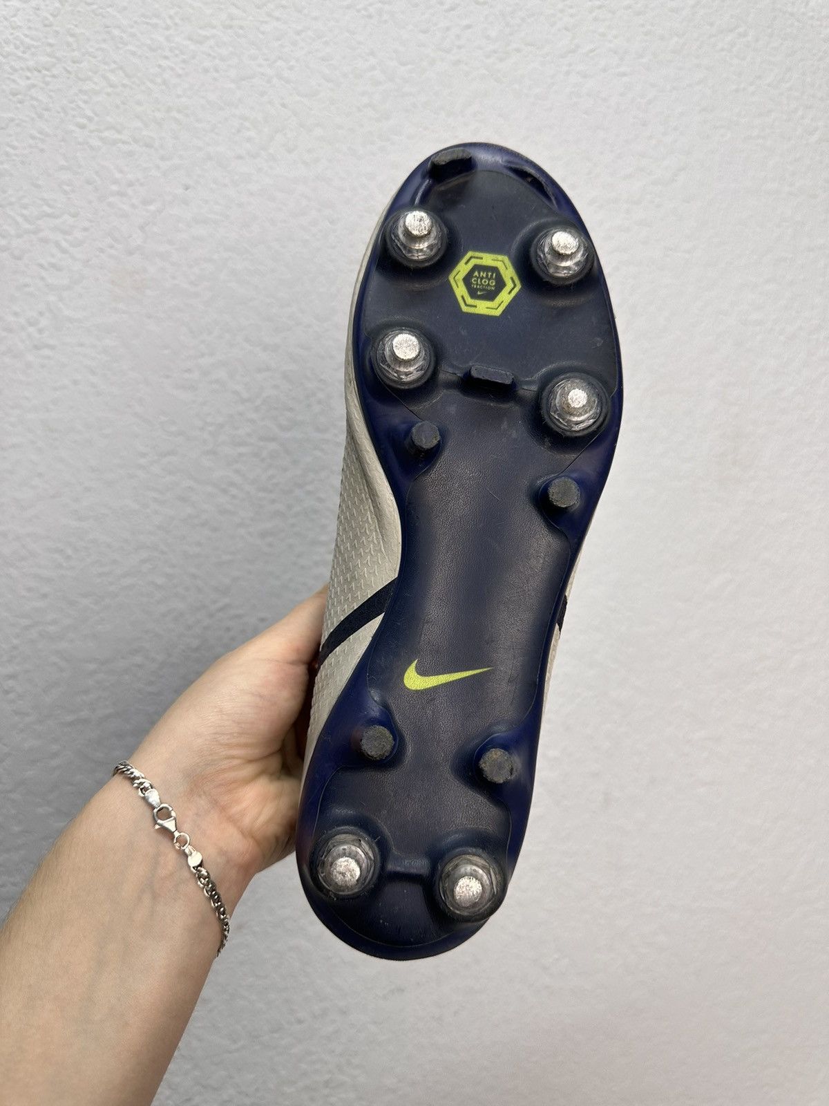 Nike Nike Phantom GT2 Pro purple soccer cleats rare hype Size US 7 / EU 40 - 10 Thumbnail