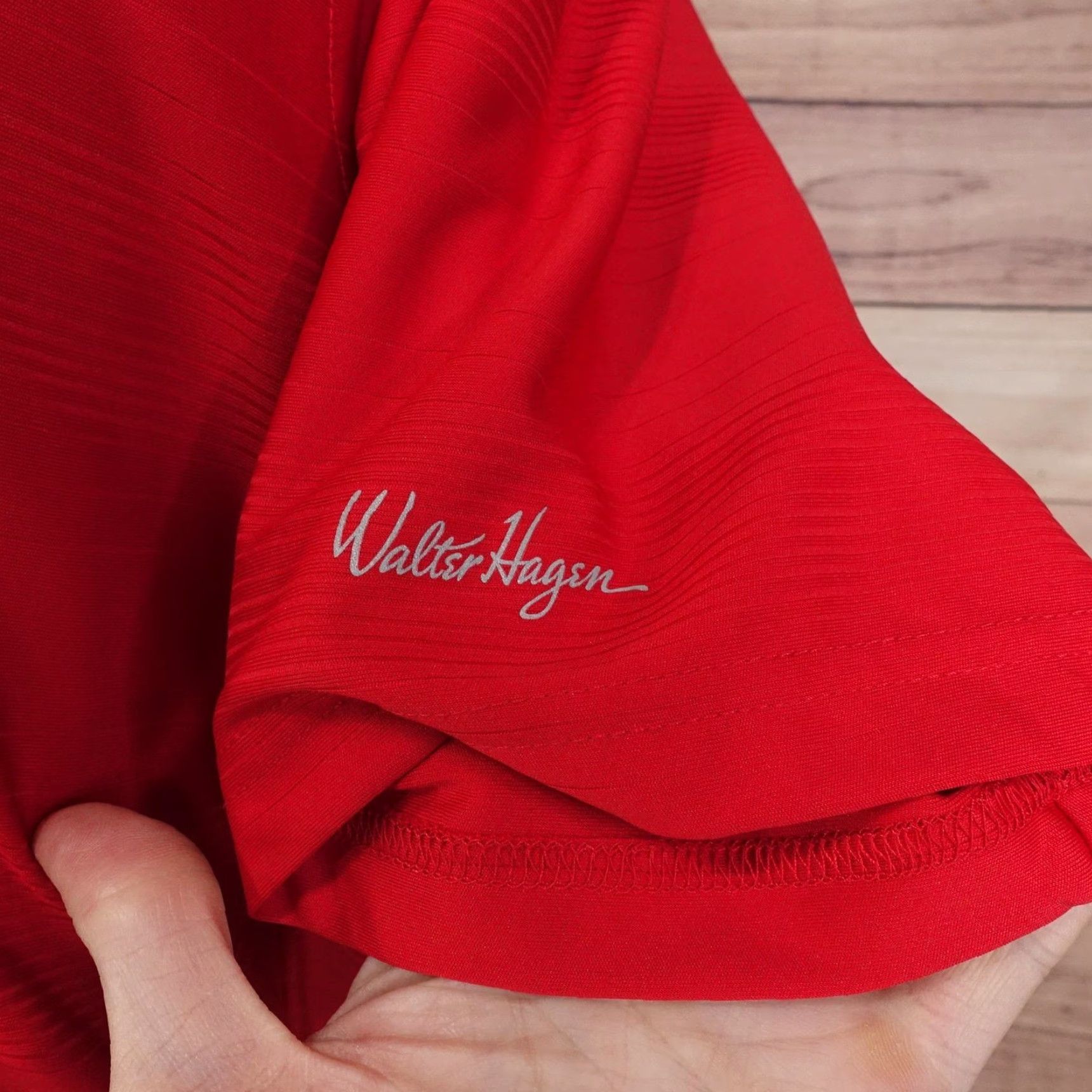 Vintage Walter Hagen Essentials Shirt Mens Medium Red Golf Performance Lightweight Size US M / EU 48-50 / 2 - 3 Thumbnail