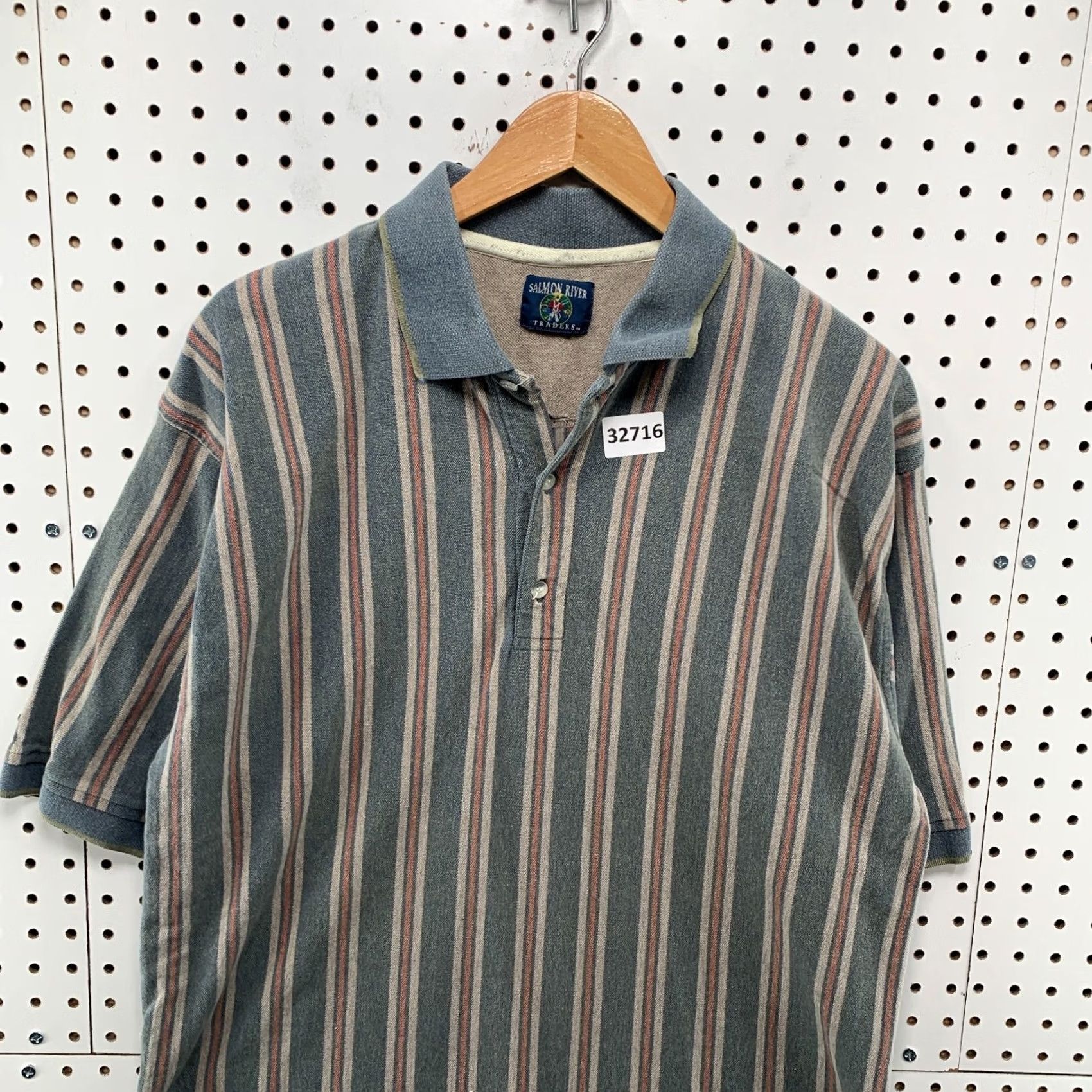 Vintage VINTAGE Salmon River Traders Polo Shirt Mens Large Striped Collared 22.5x32 Size US L / EU 52-54 / 3 - 5 Thumbnail