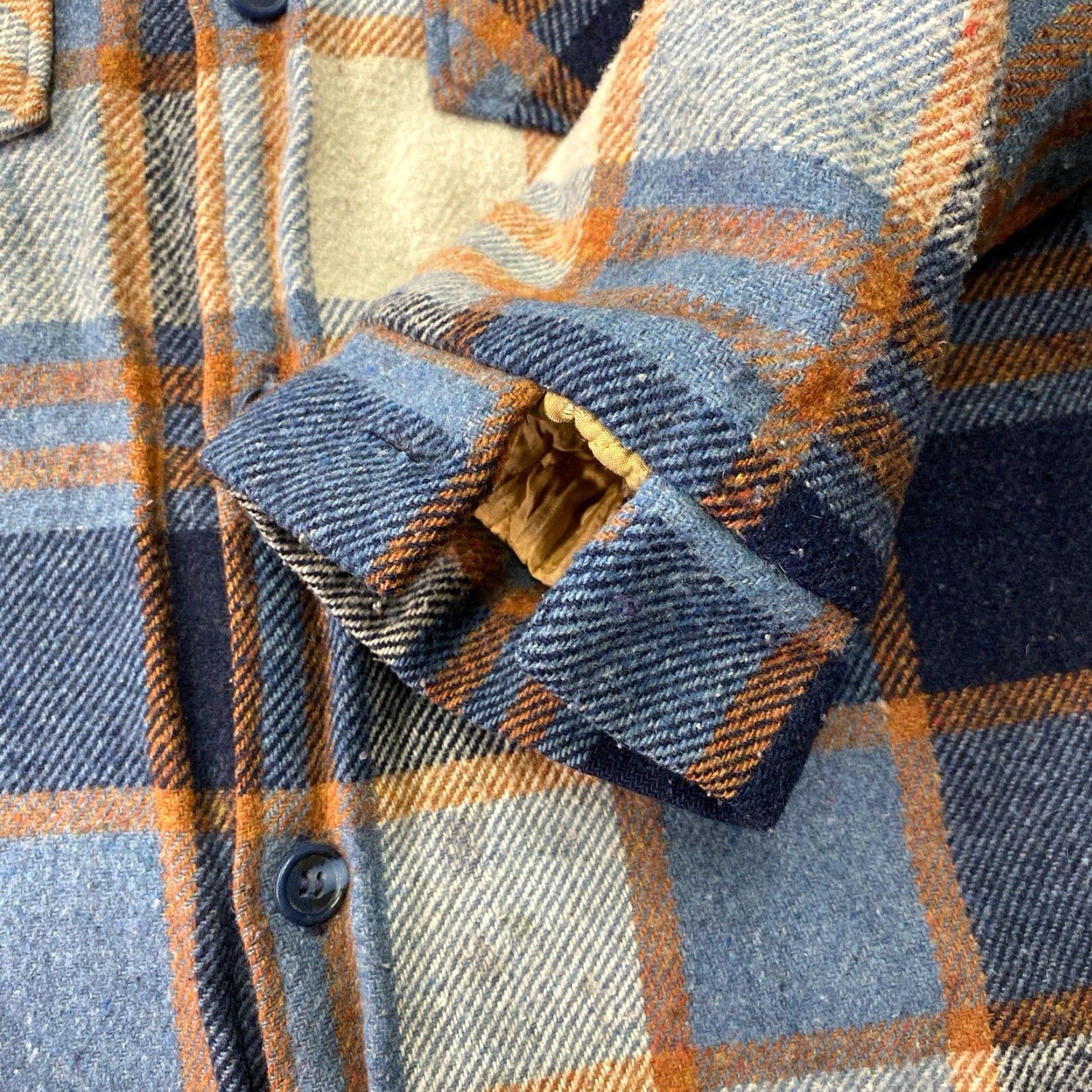 Sears VINTAGE Sears Plaid Wool Coat Jacket L Tall Men 70s 80s Sherpa Lined Wool Coat Men Large Tall Gray Plaid Outdoor 80s 70s Size US L / EU 52-54 / 3 - 4 Thumbnail