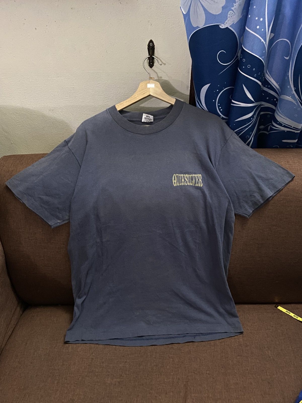 Quiksilver Vintage surf quiksilver tee ver rare Size US L / EU 52-54 / 3 - 2 Thumbnail