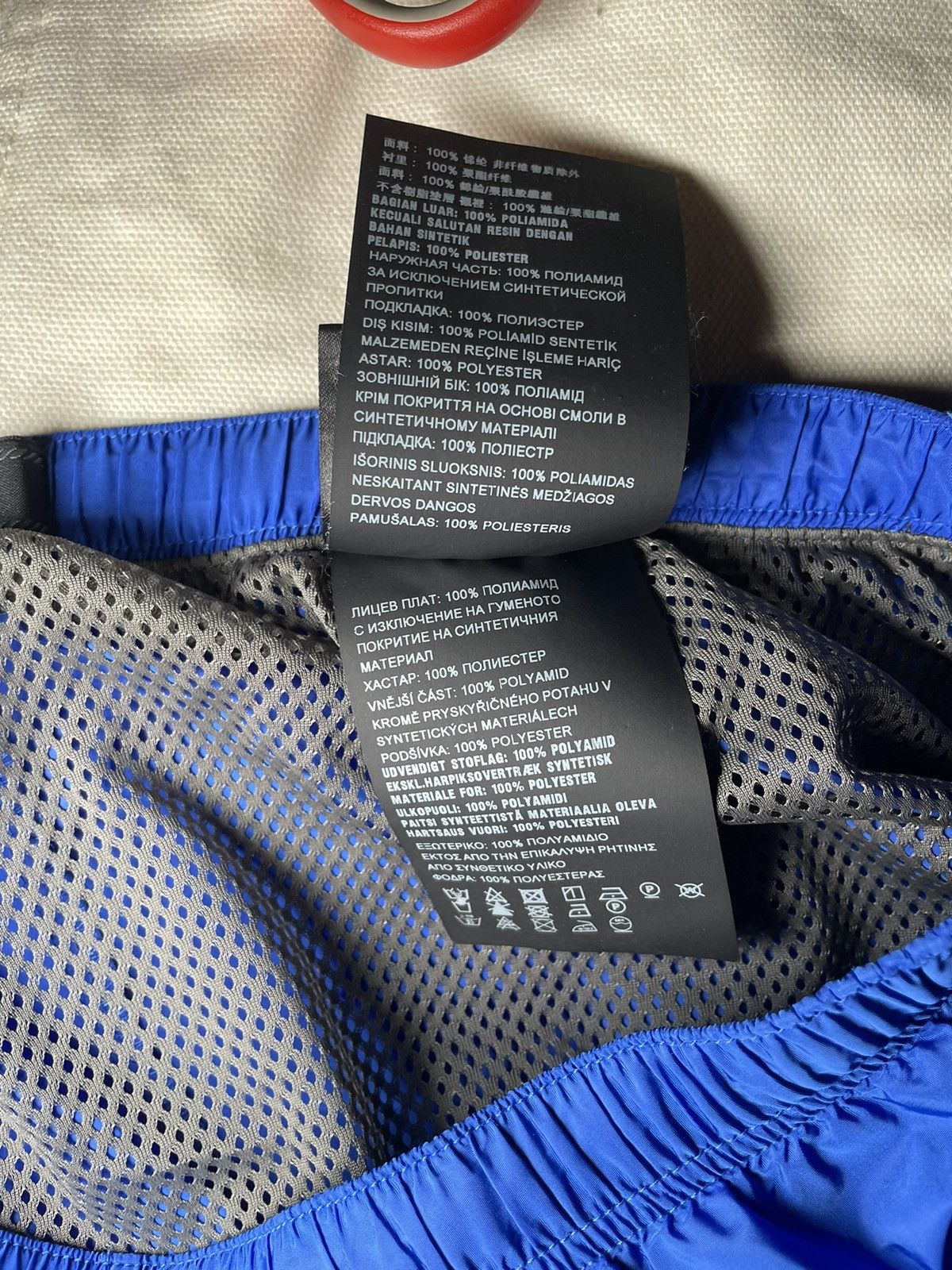 Prada Prada Triangle Emblem Nylon Shorts Size US 34 / EU 50 - 10 Thumbnail