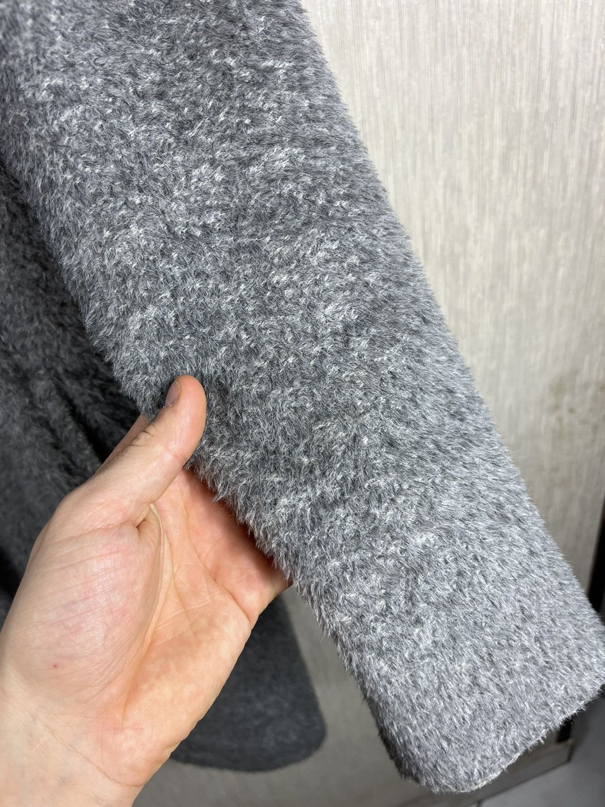 Designer × Max Mara Max Mara Studio alpaca wool coat fuzzy hairy Size M / US 6-8 / IT 42-44 - 9 Thumbnail