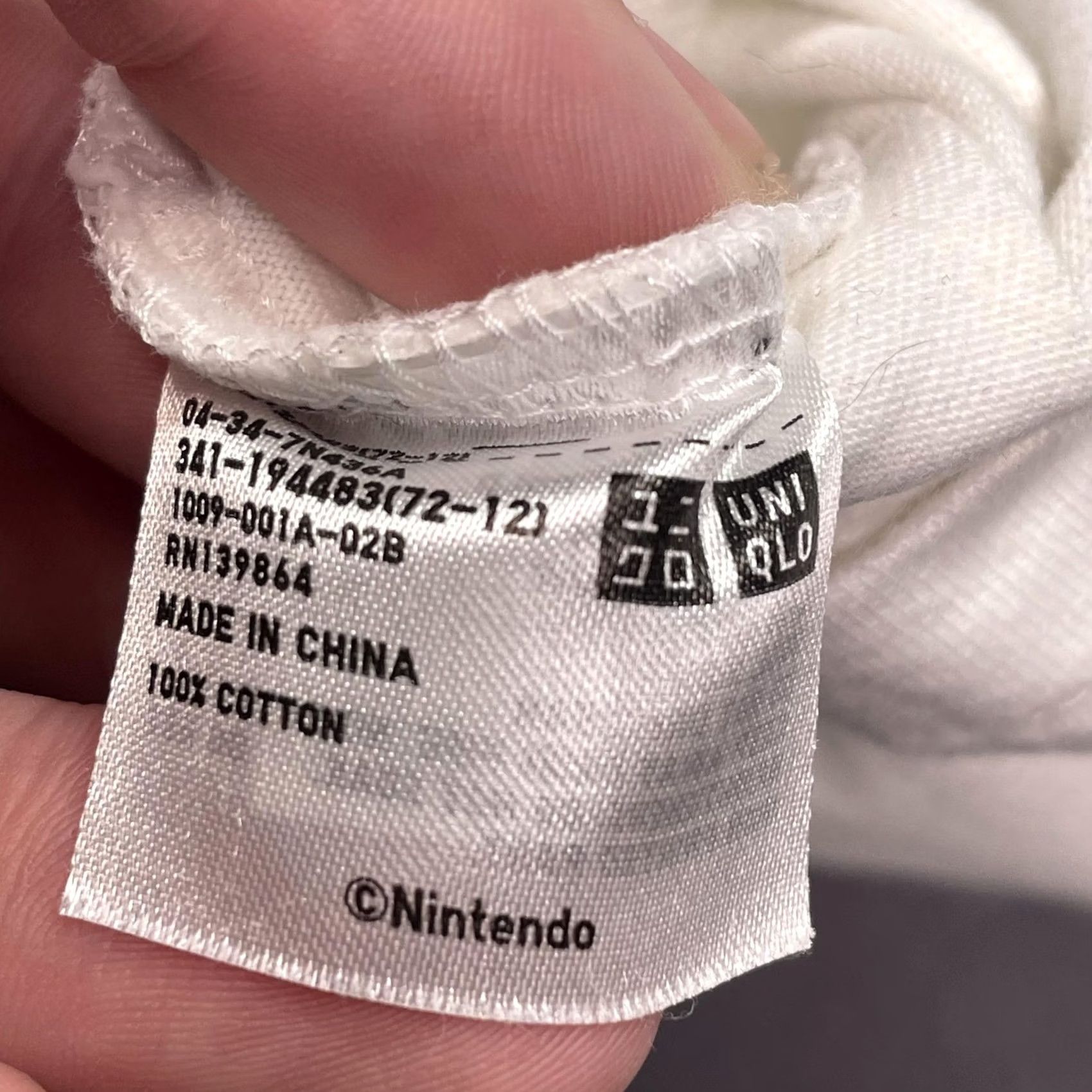 Uniqlo Uniqlo Super Mario Shirt Mens S White Pocket Luigi Graphic Tee Nintendo Size US S / EU 44-46 / 1 - 6 Thumbnail