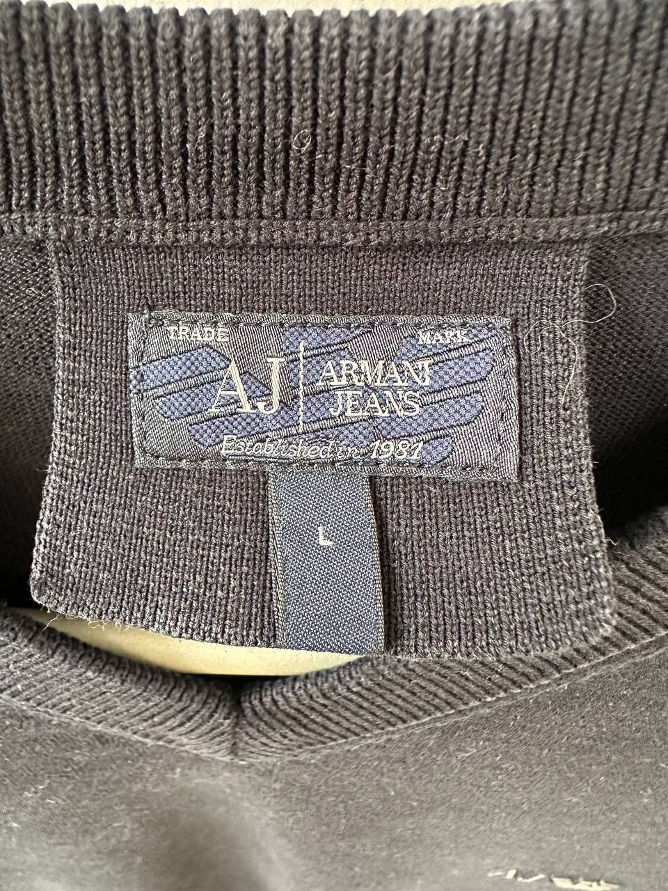 Armani × Vintage Armani Jeans Vintage V-Neck Sweater Long Sleeve Black Jumper Size US L / EU 52-54 / 3 - 10 Thumbnail
