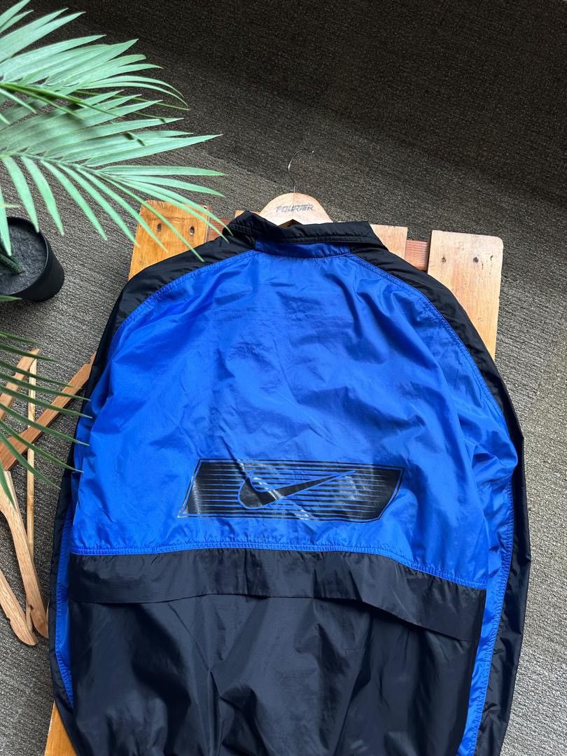 Nike × Vintage VINTAGE NIKE WINDBREAKER Size US L / EU 52-54 / 3 - 4 Thumbnail