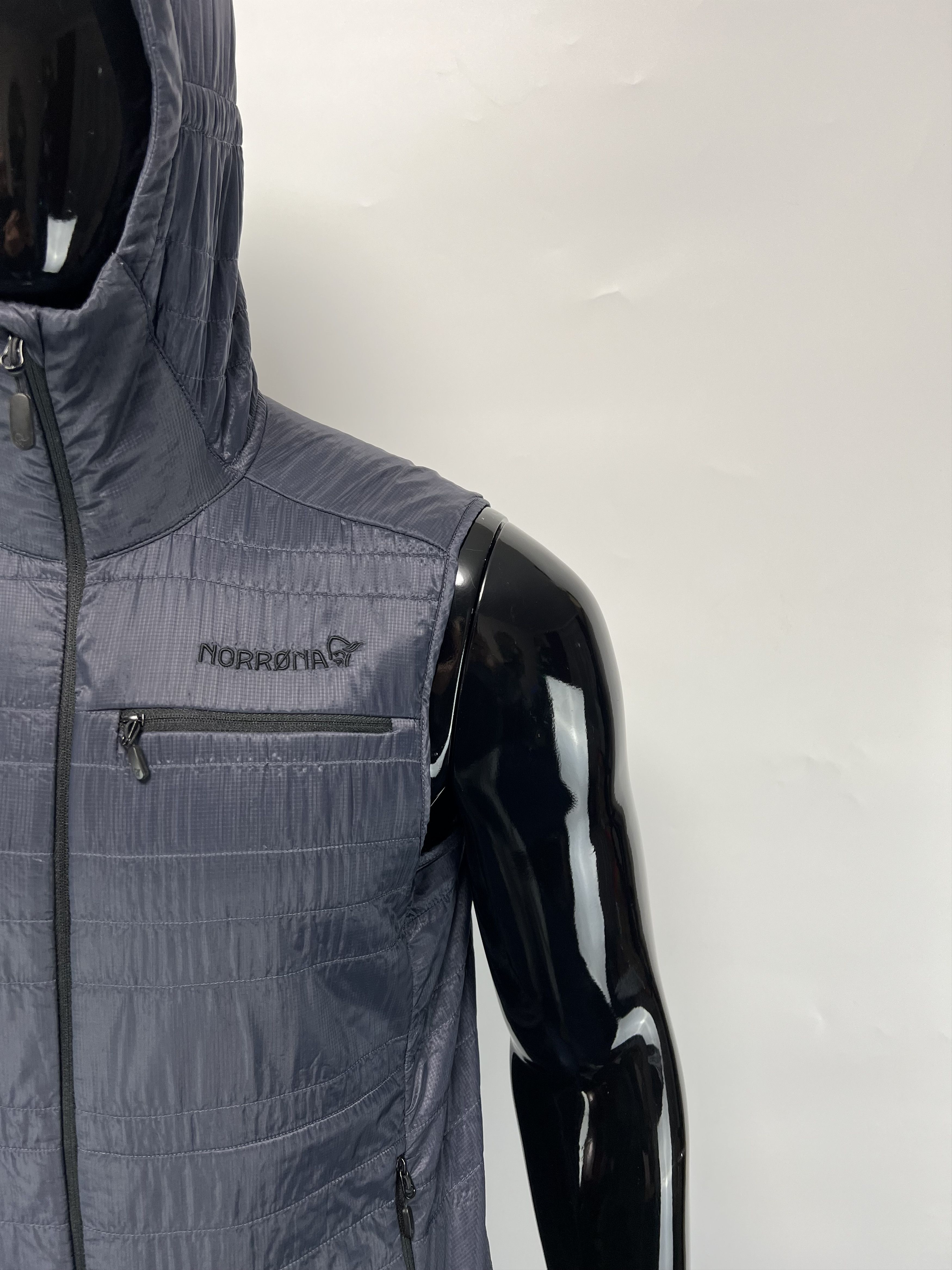 Norrona Norrona Men's Full Zip Hooded Vest Polartec Alpha Size US S / EU 44-46 / 1 - 3 Thumbnail