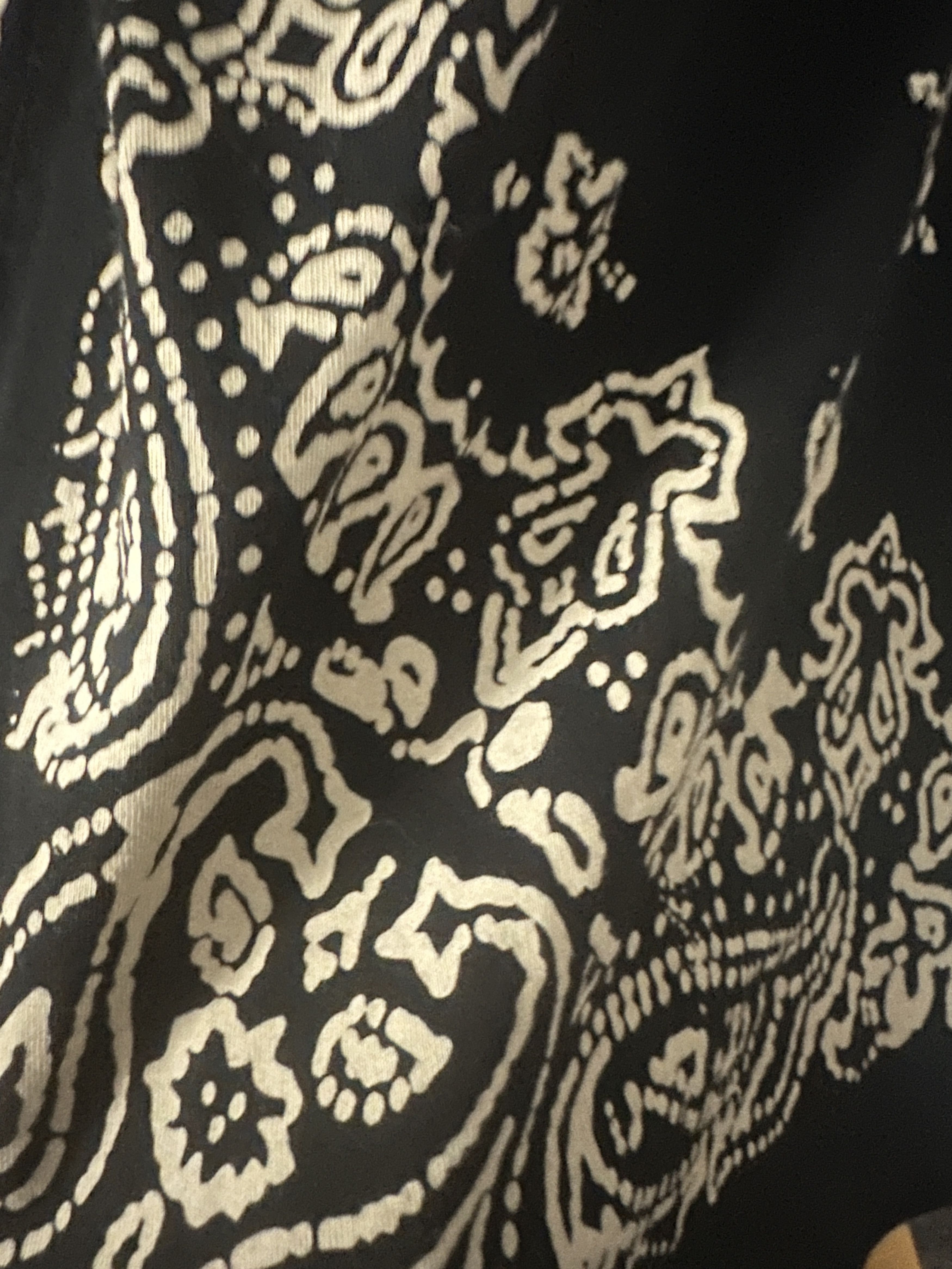 Amiri amiri bandana tee rare new Size US XL / EU 56 / 4 - 6 Thumbnail
