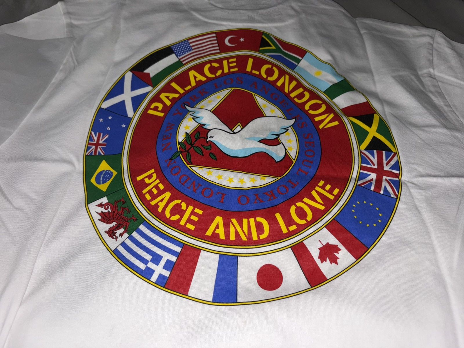 Palace Palace Nations T-Shirt White Size US L / EU 52-54 / 3 - 1 Thumbnail