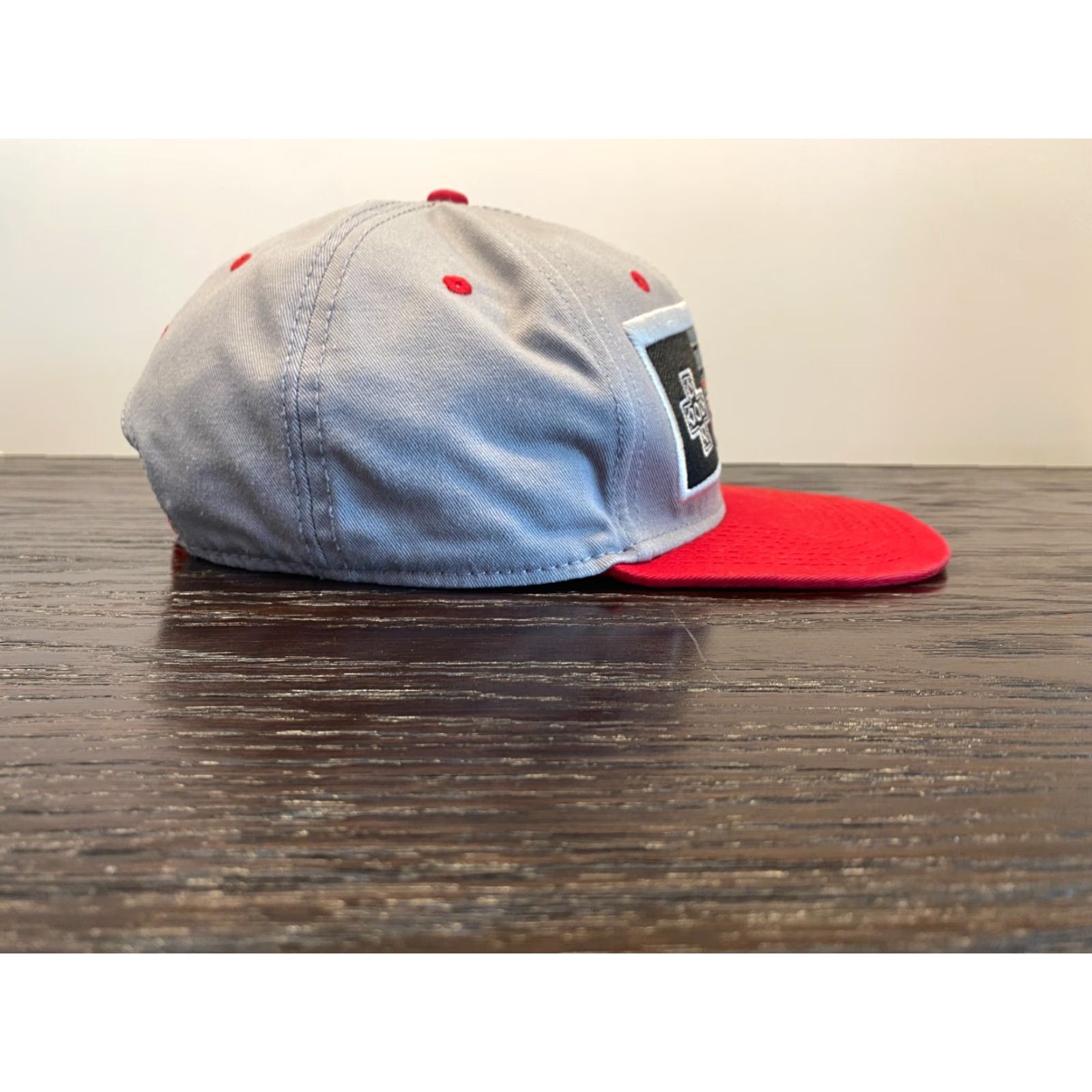 Nintendo VINTAGE Nintendo Baseball Cap Hat Mens One Size Gray Cotton Retro 90s Controller Embroidered OSFM Size ONE SIZE - 3 Thumbnail