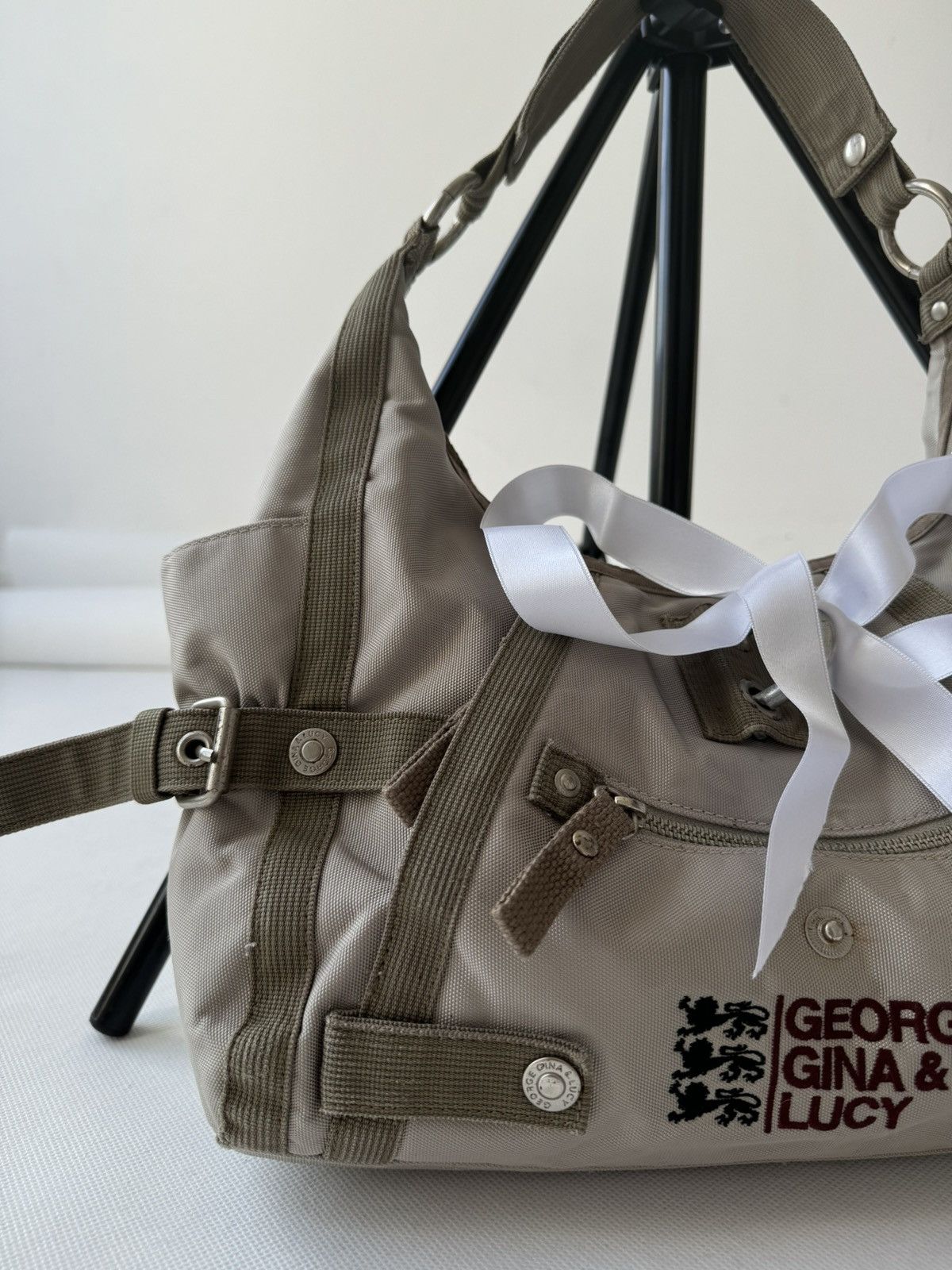 George Gina & Lucy × Japanese Brand Very Rare George Gina & lucy Y2k Alyx Bag Crossbody Handbag Size ONE SIZE - 23 Thumbnail