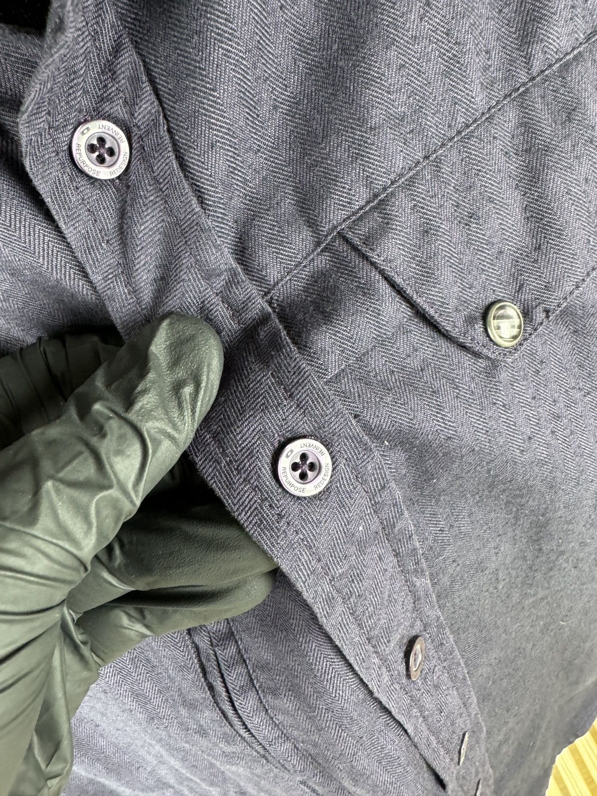 Oakley Oakley vintage FA 2011 blue violet overshirt pockets Size US L / EU 52-54 / 3 - 9 Thumbnail