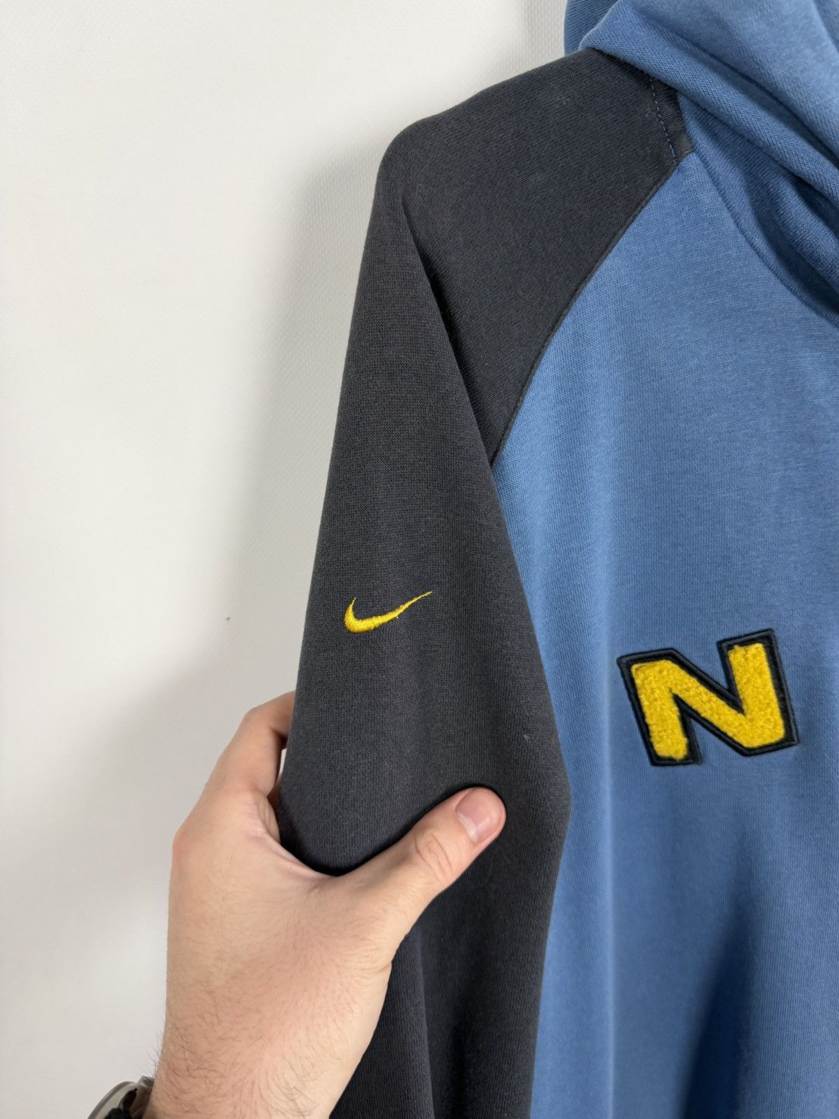 Nike Vintage Nike Full Zip Hoodie Big Embroidered Logo Rare XL Size US XL / EU 56 / 4 - 7 Thumbnail