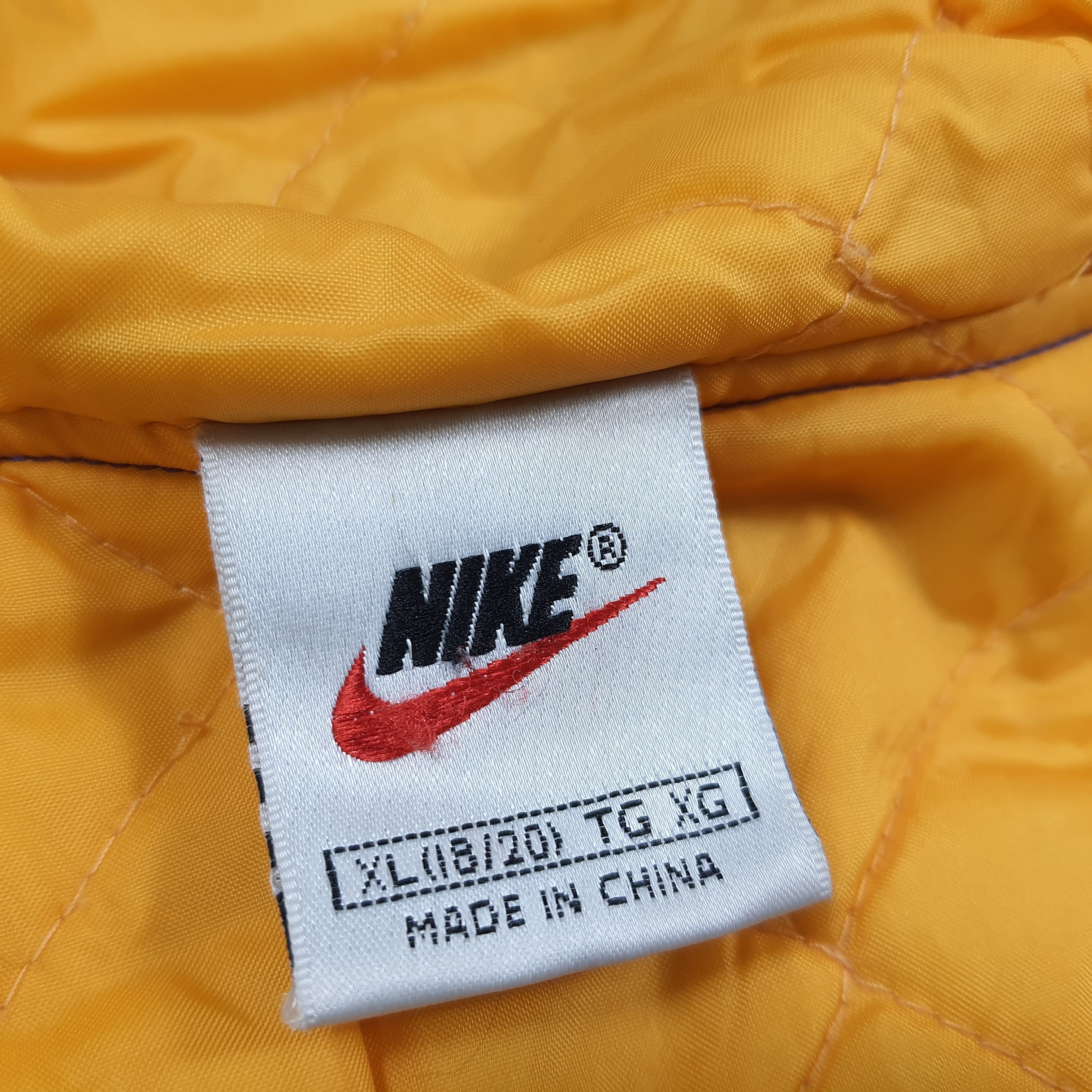 Nike Vintage 90s Nike Big Swoosh Parka Jacket Fot Kids C289N4 Size US XL / EU 56 / 4 - 8 Thumbnail