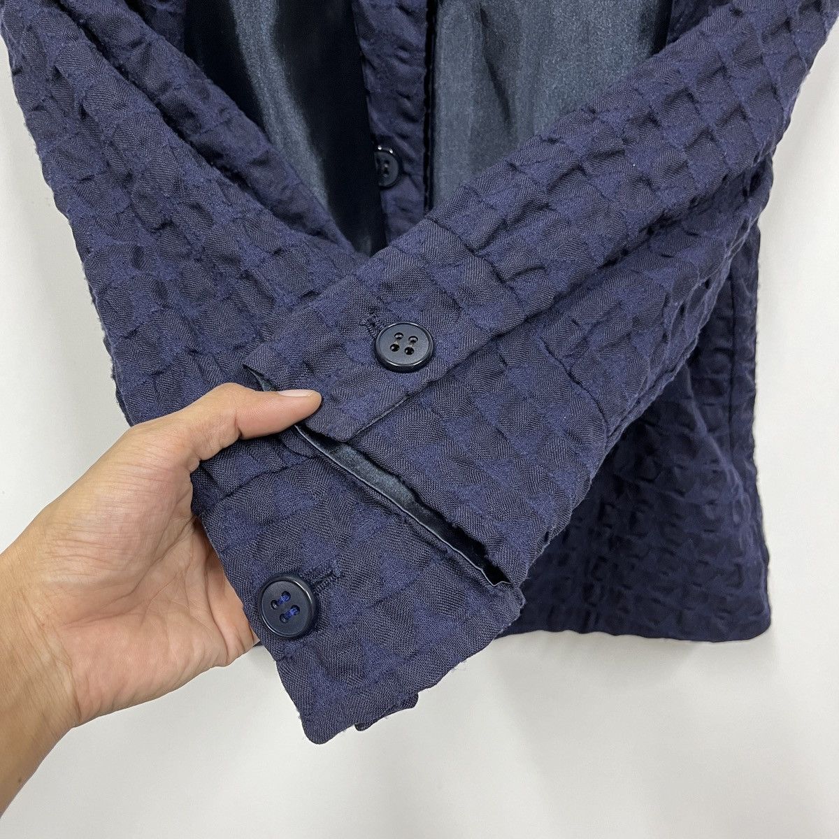Emporio Armani Emporio Armani Runway Wool Blouse Shirt Top Button Up Size M / US 6-8 / IT 42-44 - 10 Thumbnail