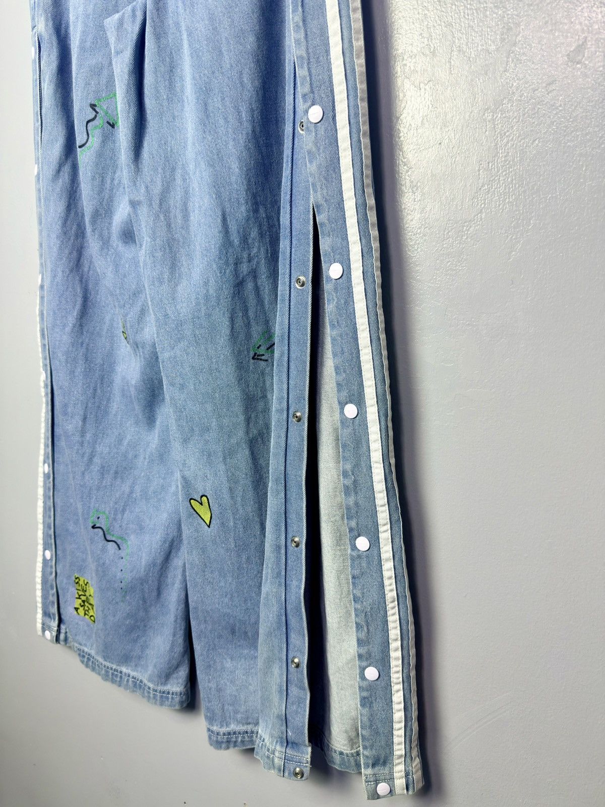 Adidas Adidas x Fiorucci Denim Track Pants Size 27" / US 4 / IT 40 - 14 Thumbnail