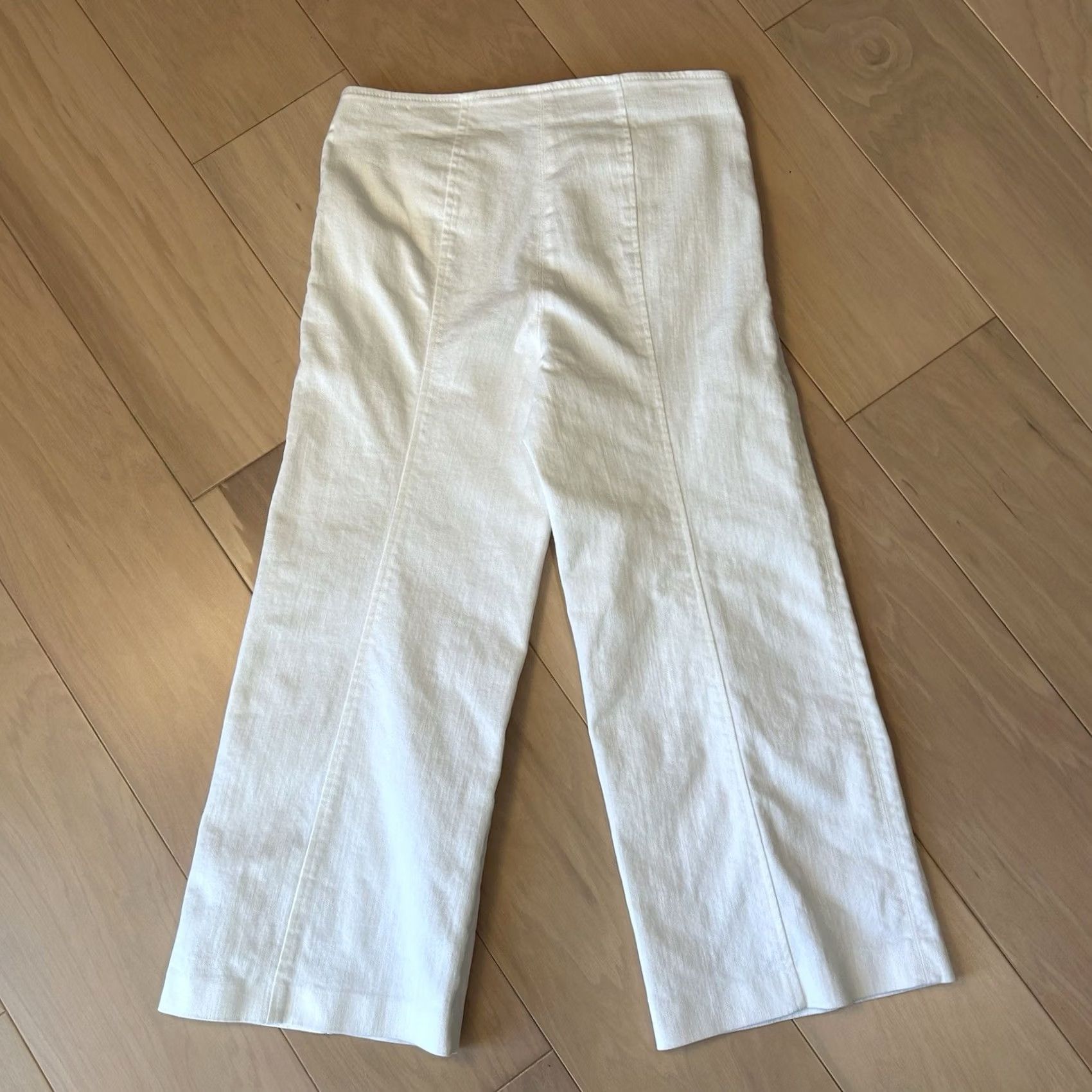 Cinq a Sept Cinq A Sept Jeans White Women’s 8 Jeans White Straight Mid 24.5 Inseam Zip Pockets Logo Size 30" / US 8 / IT 44 - 3 Thumbnail