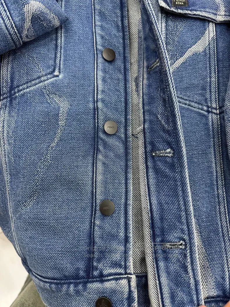 Fendi Fendi Bleached Denim Jacket - Blue Size US M / EU 48-50 / 2 - 6 Thumbnail