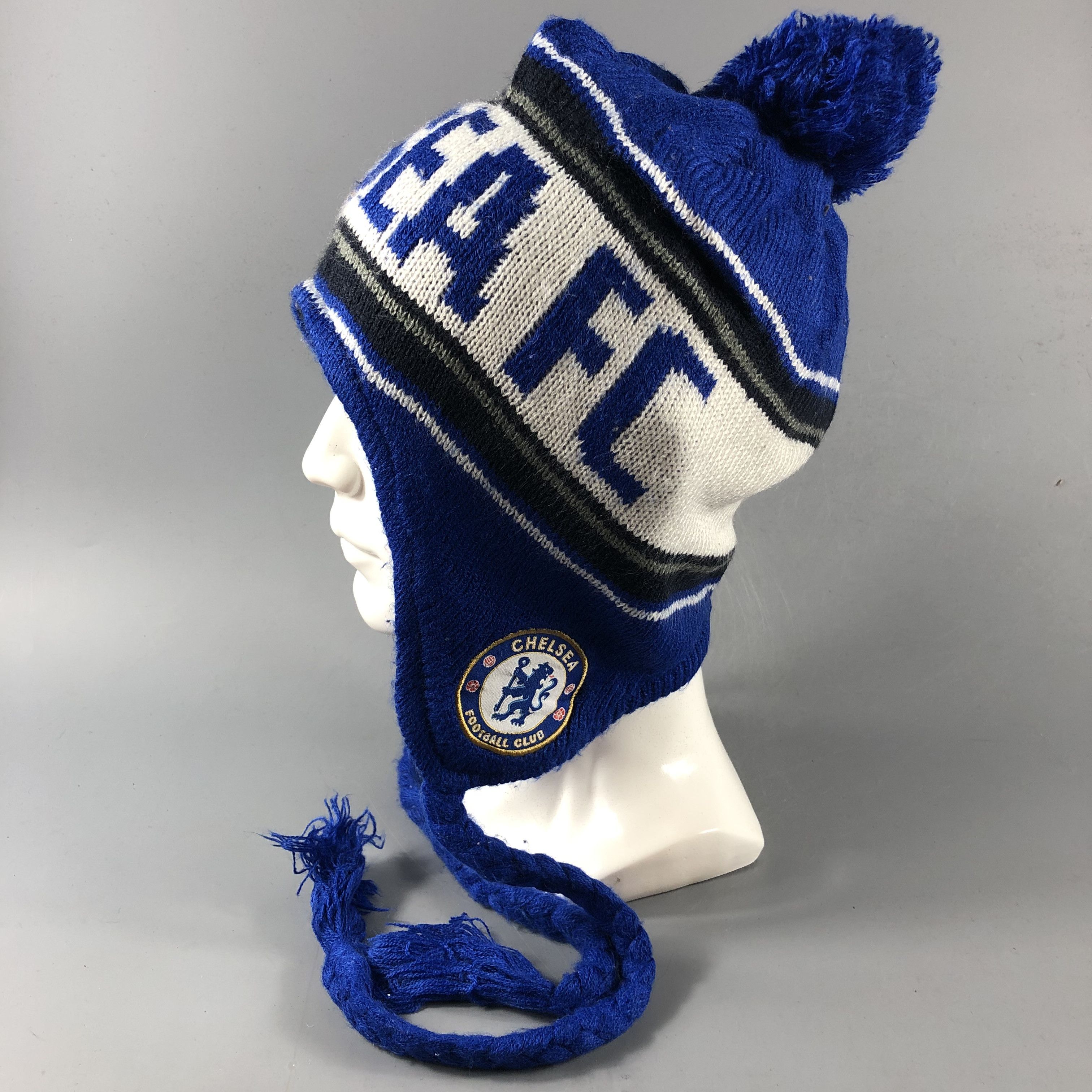 Chelsea Soccer Chelsea FC Ushanka Earflap Beanie Snow Hat Snow Cap B513 Size ONE SIZE - 2 Thumbnail