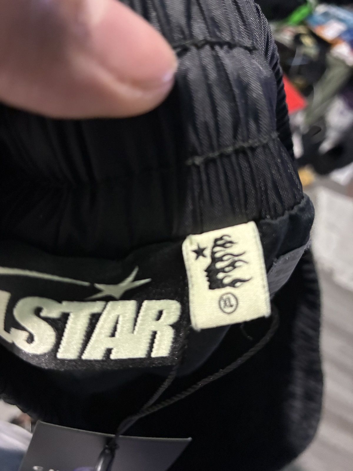 HELLSTAR Hellstar wax nylon track pants size xl Size US 38 / EU 54 - 3 Thumbnail