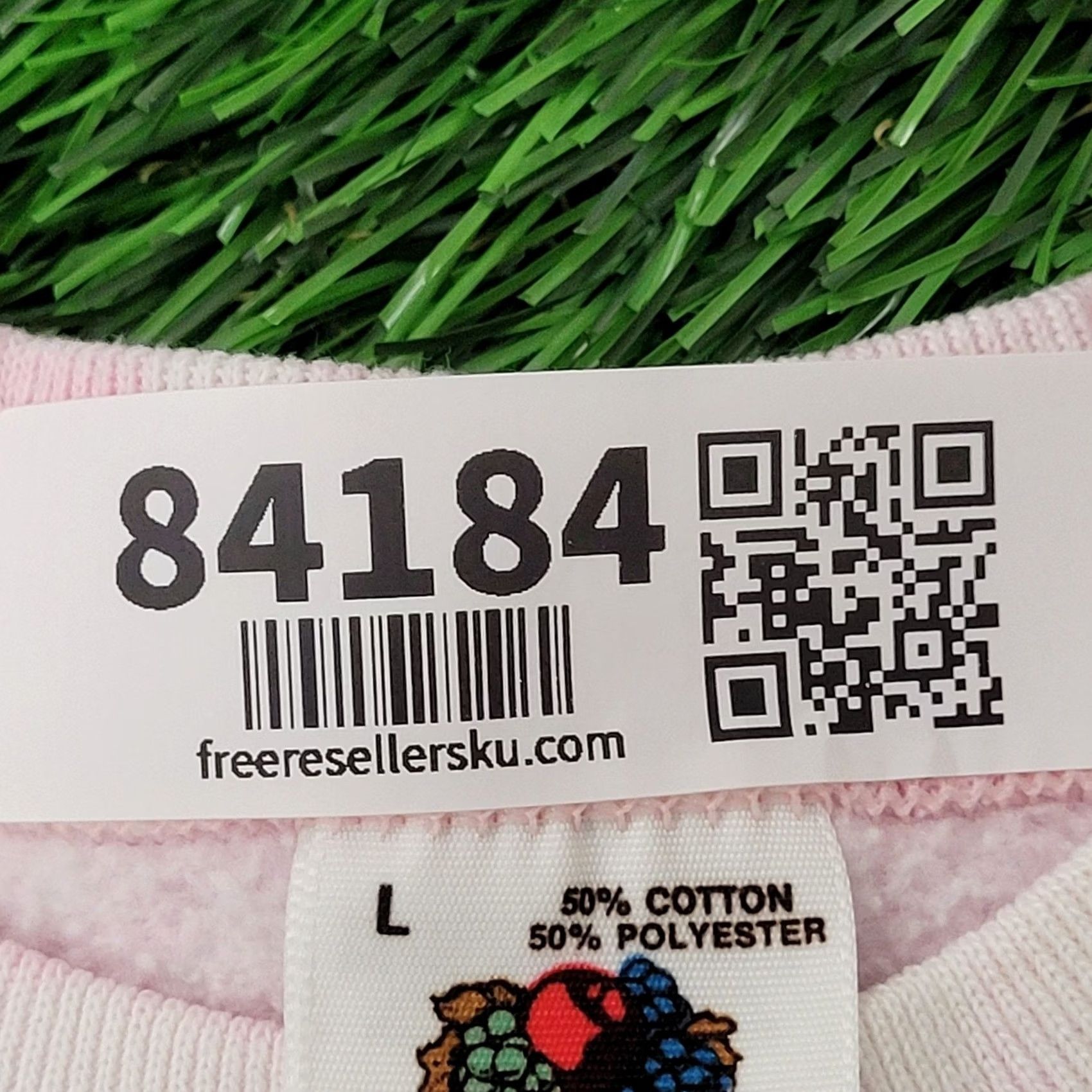 Fruit Of The Loom Vintage Hawaii Palm Sweatshirt Womens Large 21x21 Pink Bleached Crew Neck Pullover 80s 90s USA Fruit of the Loom Logo Graphic Size L / US 10 / IT 46 - 5 Thumbnail