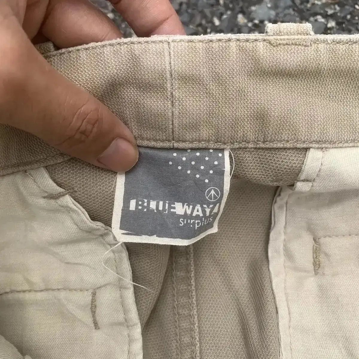 Surplus Research BLUE WAY x SURPLUS TROUSERS DISTRESSED KNEE UTILITY CARGO Size US 29 - 10 Thumbnail