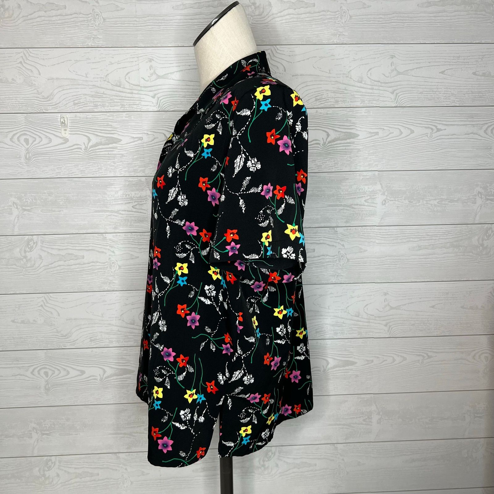 Other 80’s vintage Impressions black floral blouse Size medium Size M / US 6-8 / IT 42-44 - 2 Thumbnail