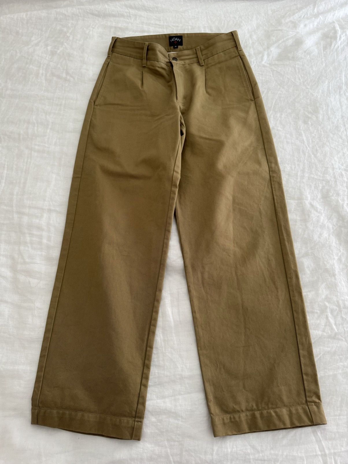 Image of Noah Pleated Chino Trouser in Brown, Men's (Size 30)