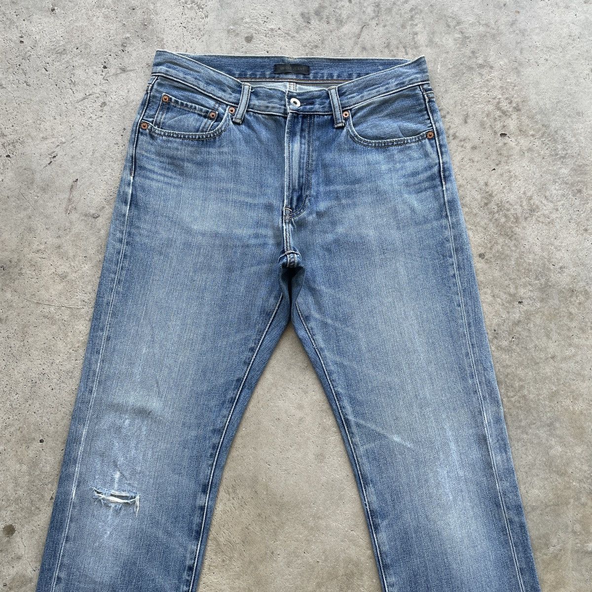 Japanese Brand W32 Vintage Japanese Faded Jeans Distressed Denim Pants Size US 32 / EU 48 - 3 Thumbnail